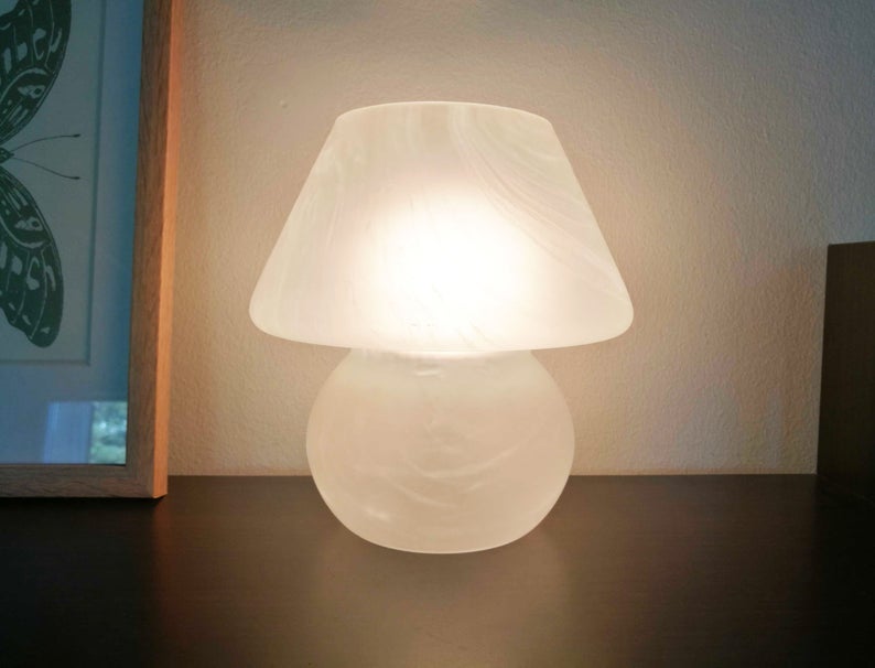 Mushroom Lamp Trend - The 12 Best Styles You'll Love