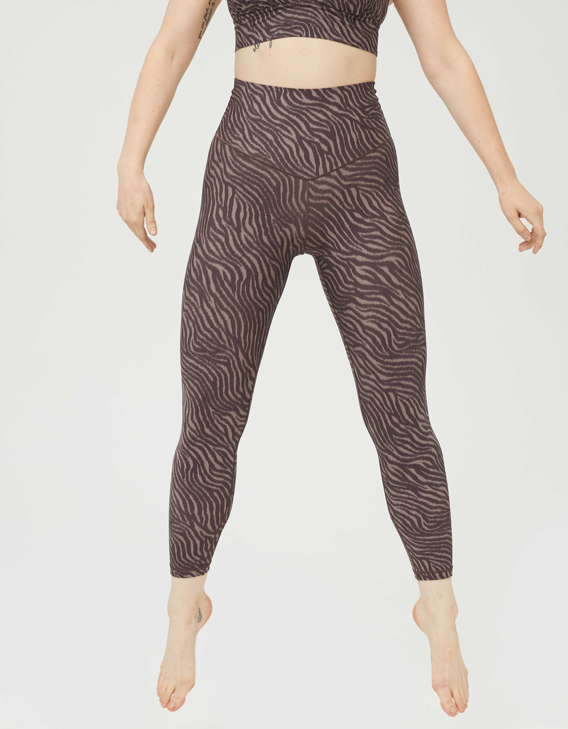 offline by aerie real me high waisted crossover legging
