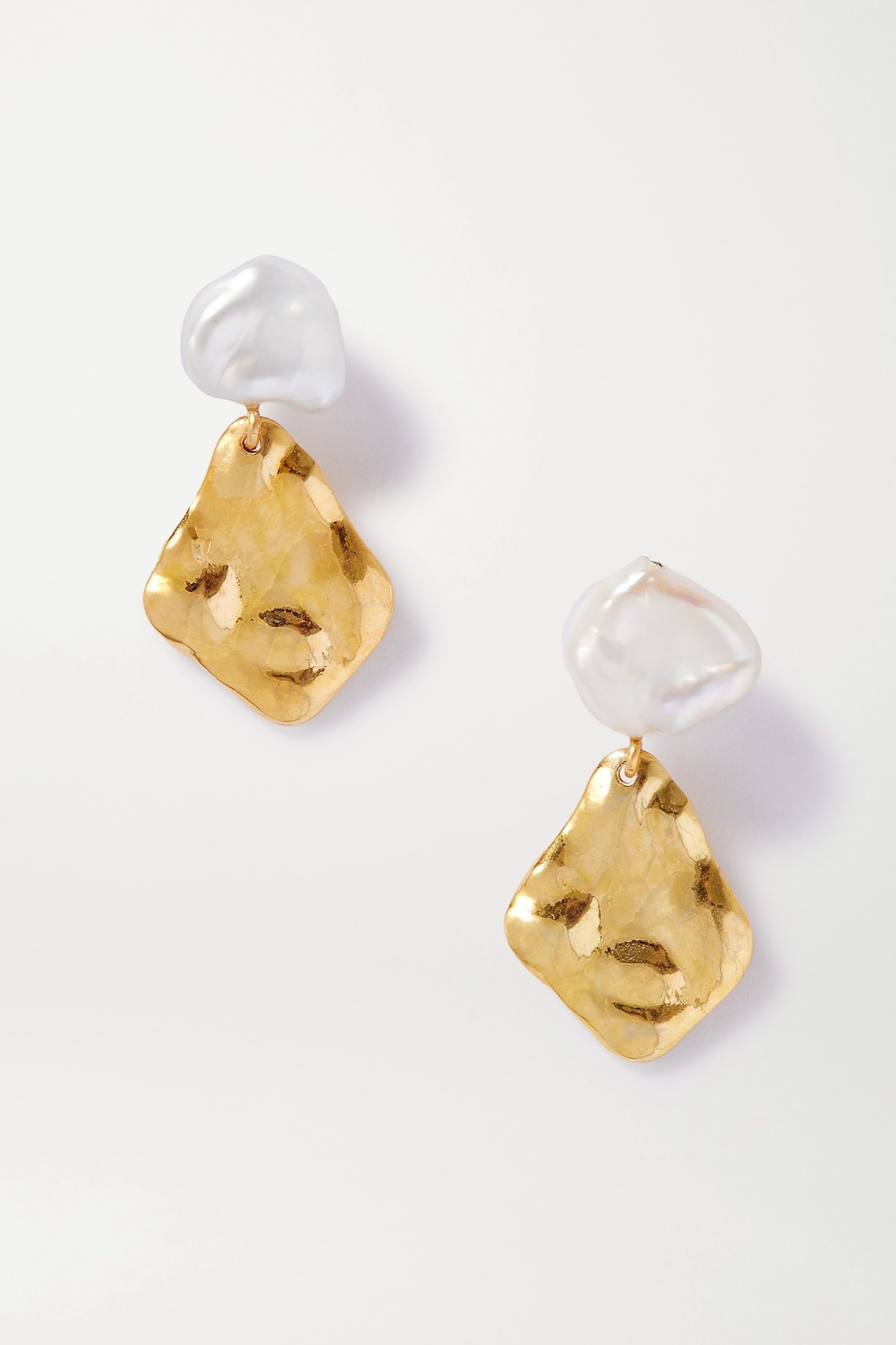 Chan Luu Gold plated pearl earrings