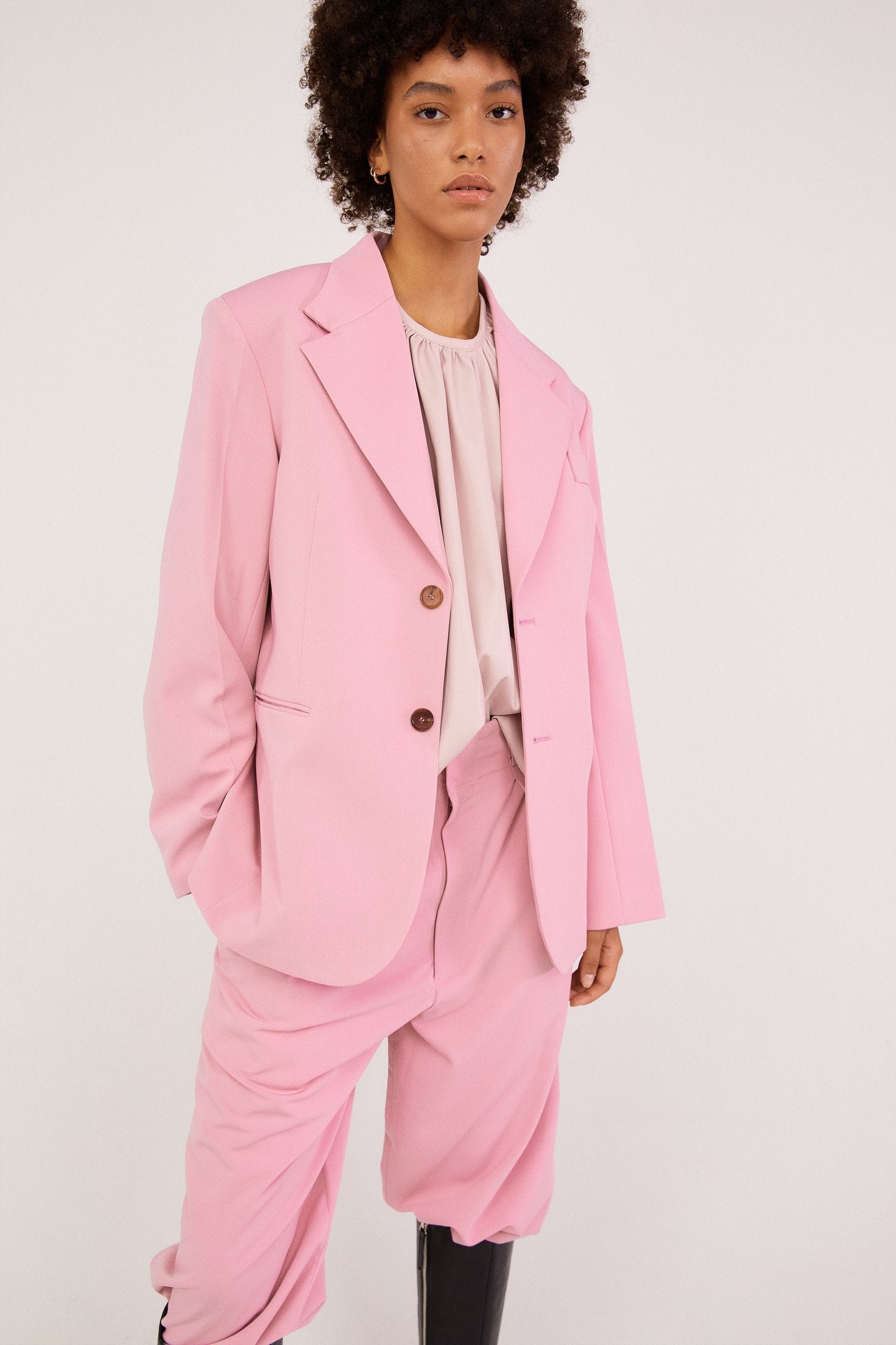 The Source Unknown + Notch Lapel Suit Blazer, Pastel Pink