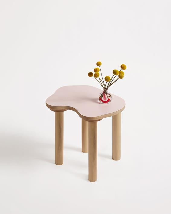 wiggle side table