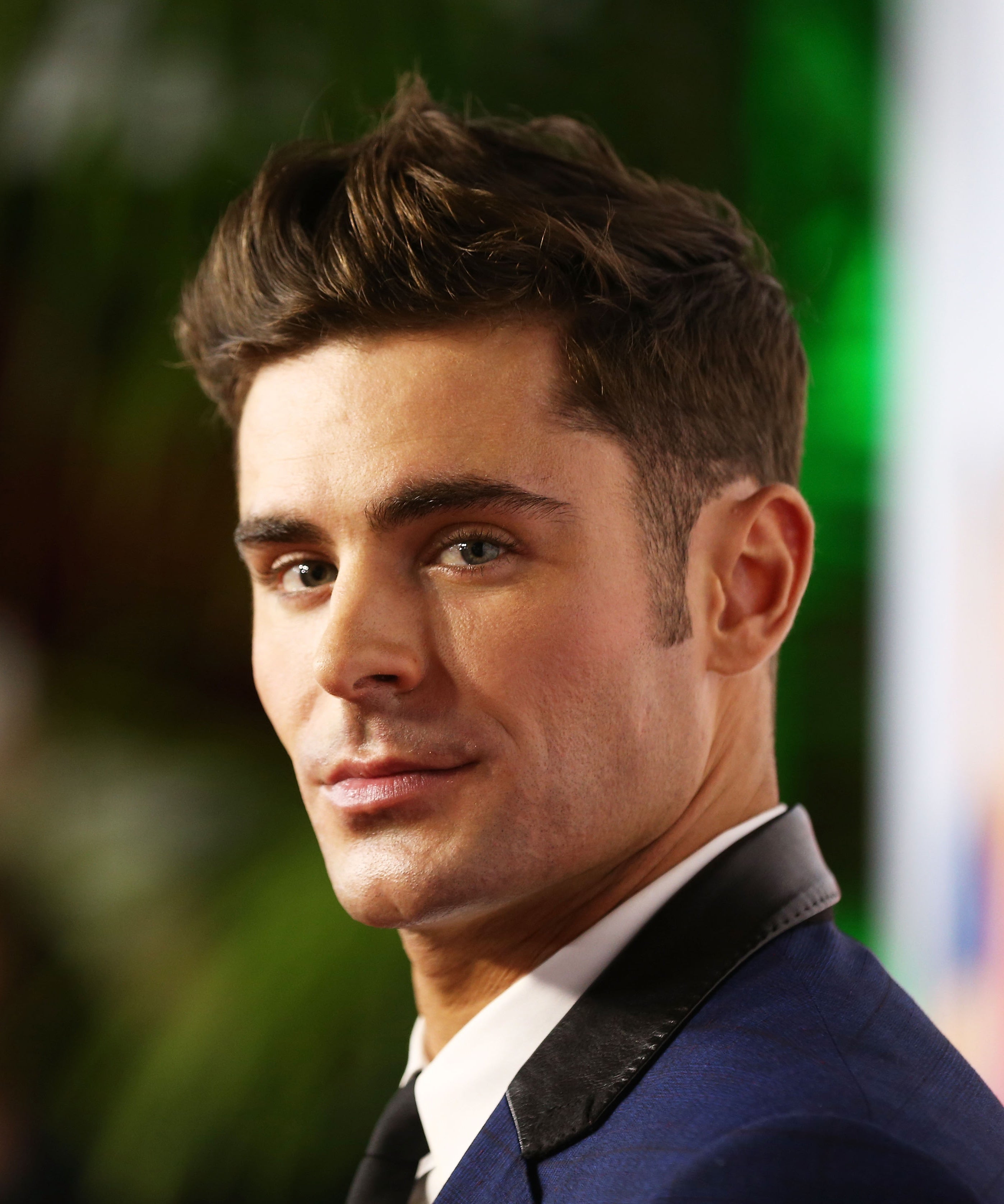 30 Zac Efron Haircut Ideas for All Occasions - Men Hairstyles World in 2024  | Zac efron hair, Zac efron short hair, Mens hairstyles
