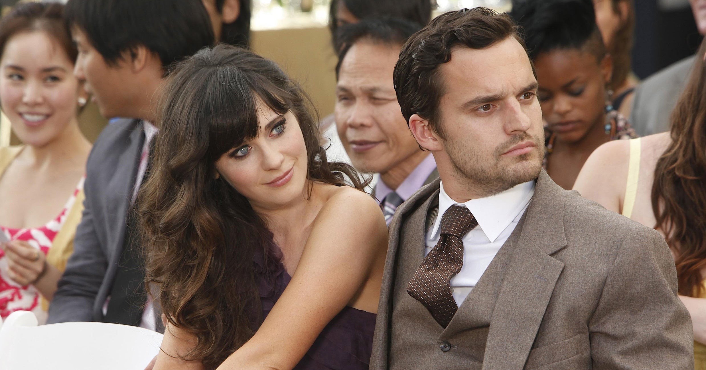 19 TV Shows Like New Girl To Watch On Netflix Hulu