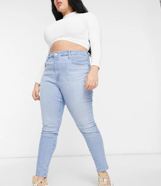 Levi’s Plus Size + Mile High Super Skinny Jeans in Light Wash Blue