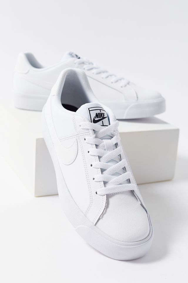 Nike court royale hot sale ac sneakers