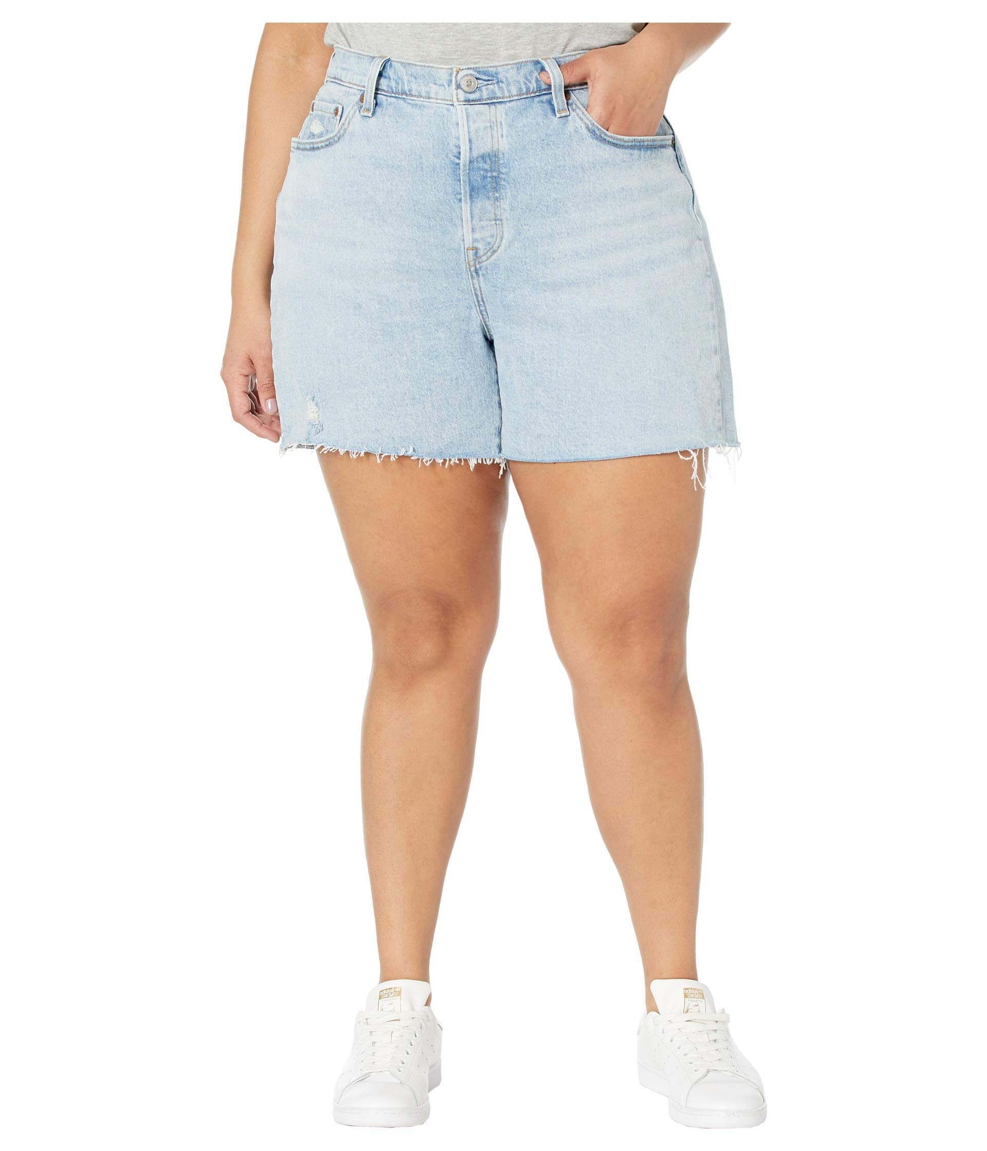 Levis Levis Womens Plus Size 501 Original Shorts 9742