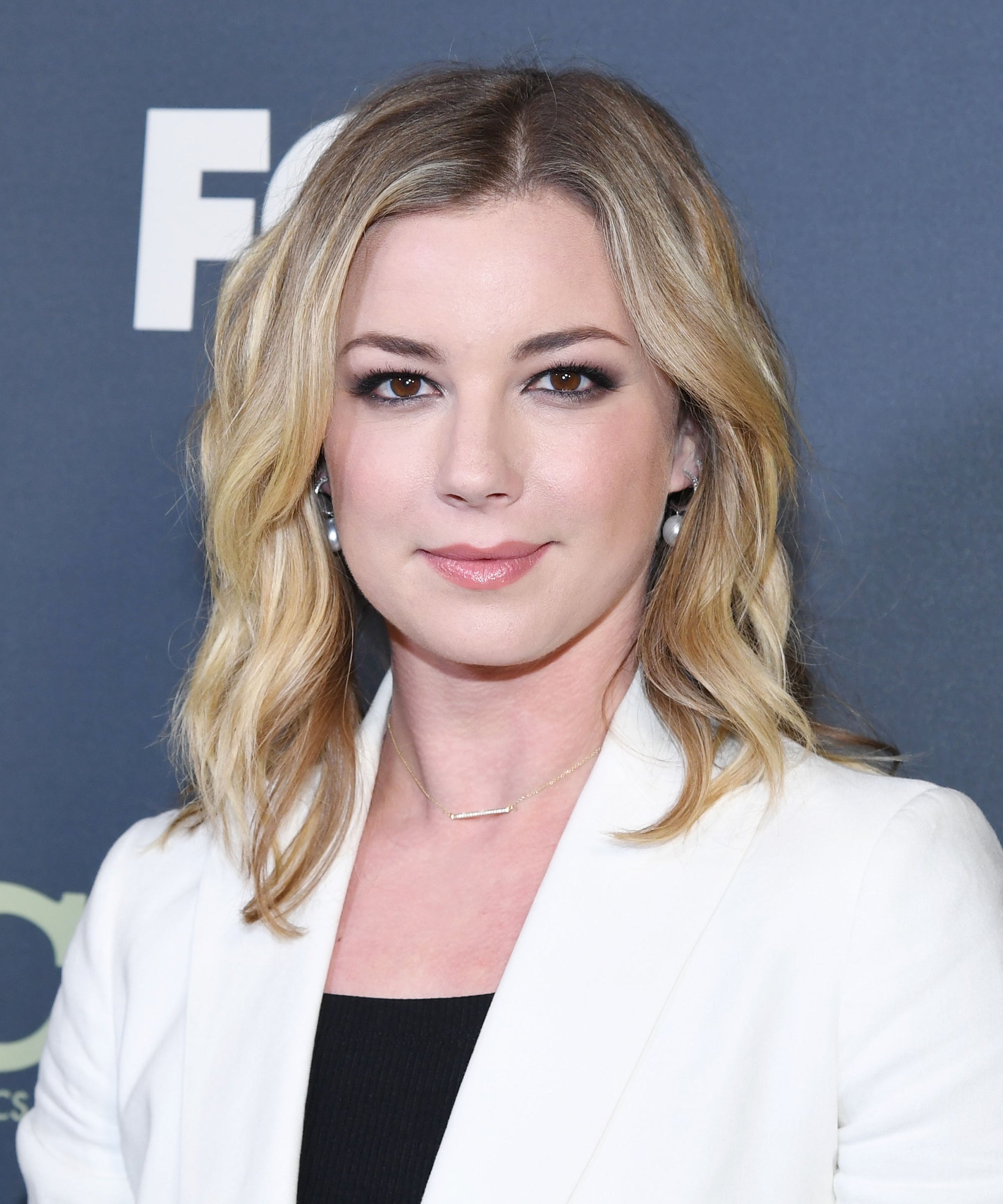 2000px x 2400px - Is Sharon The Power Broker? Emily VanCamp Interview
