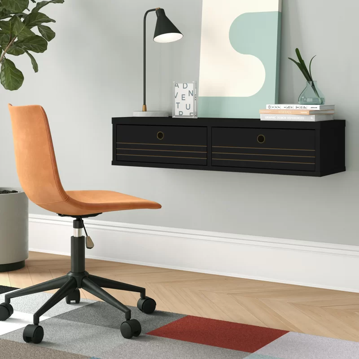 28 Best Desks For Small Living Spaces & Homes 2022