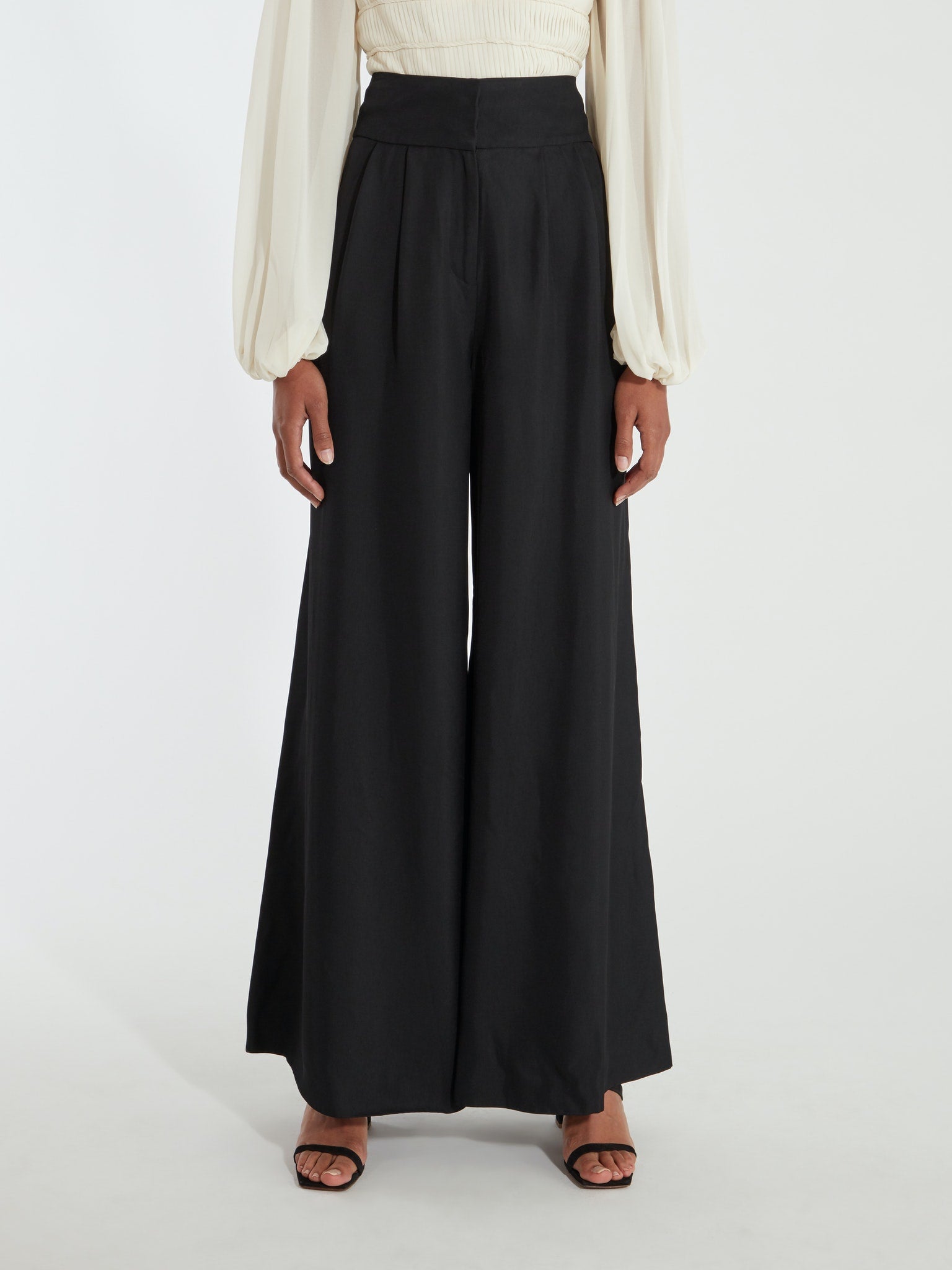 AMUR + Angel Wide Leg Pant