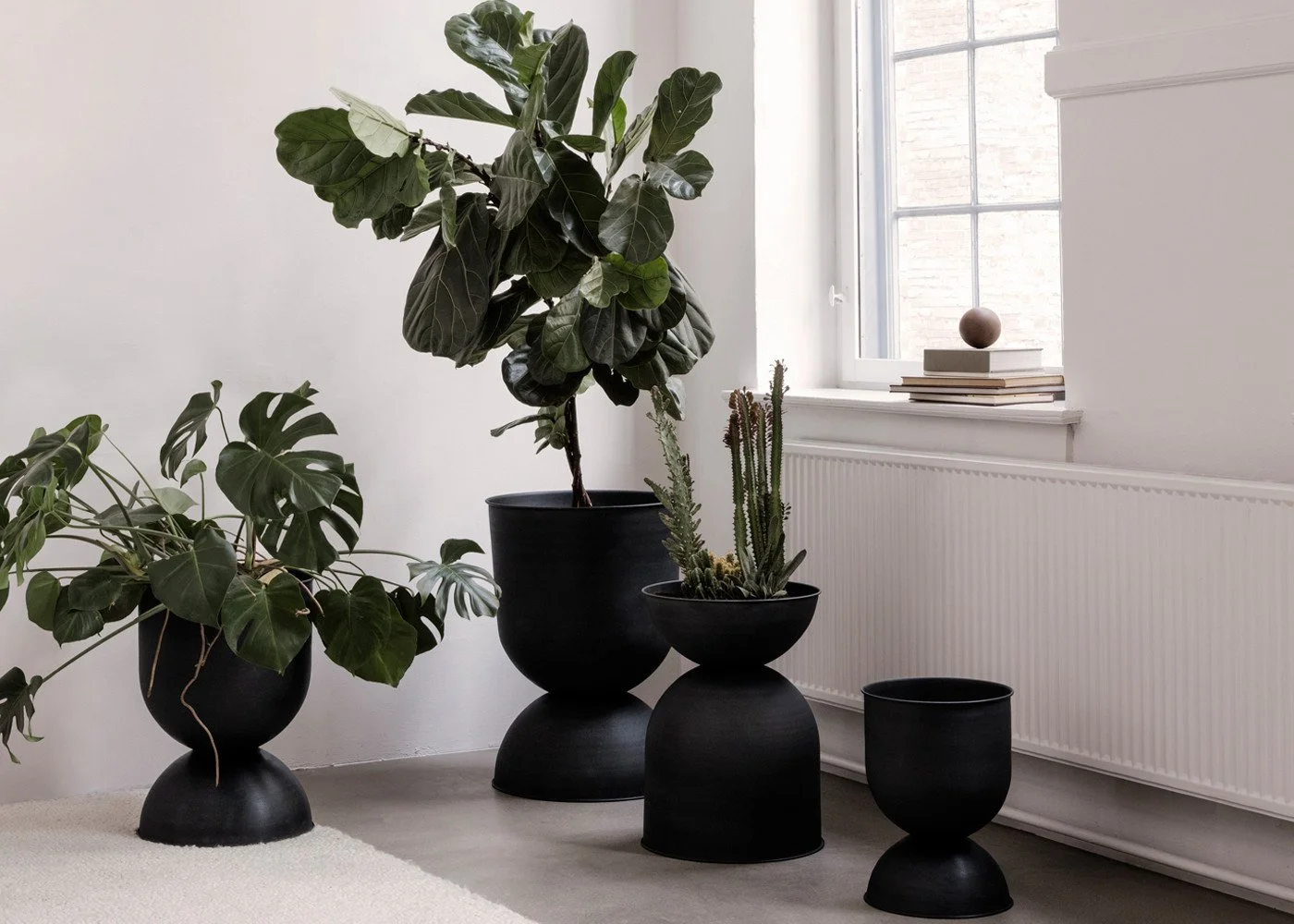 Jood Voorman Ewell Ferm Living + Hourglass Plant Pot