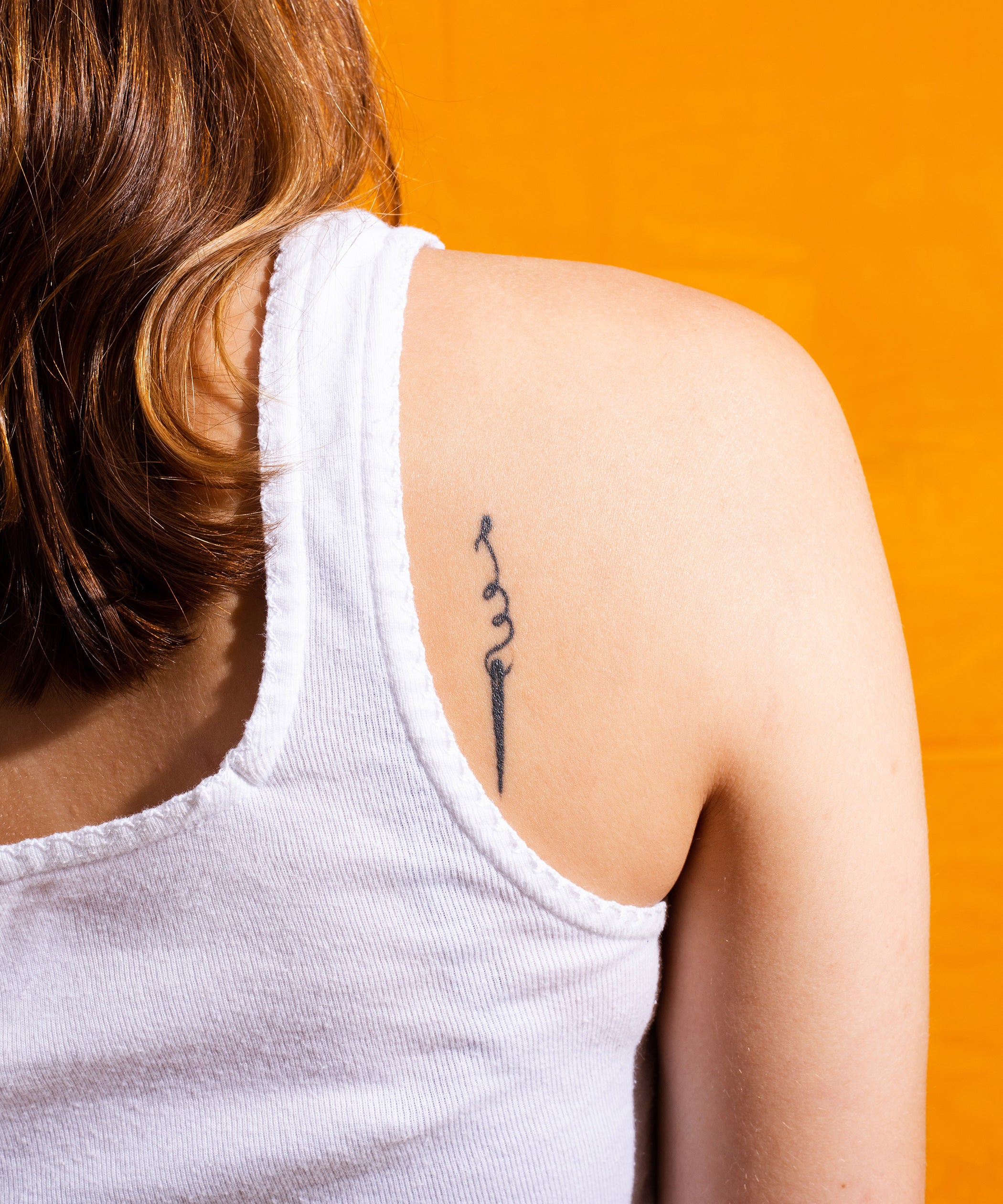 19 minimalist tattoos that will make you want to book an appointment now   Mashable