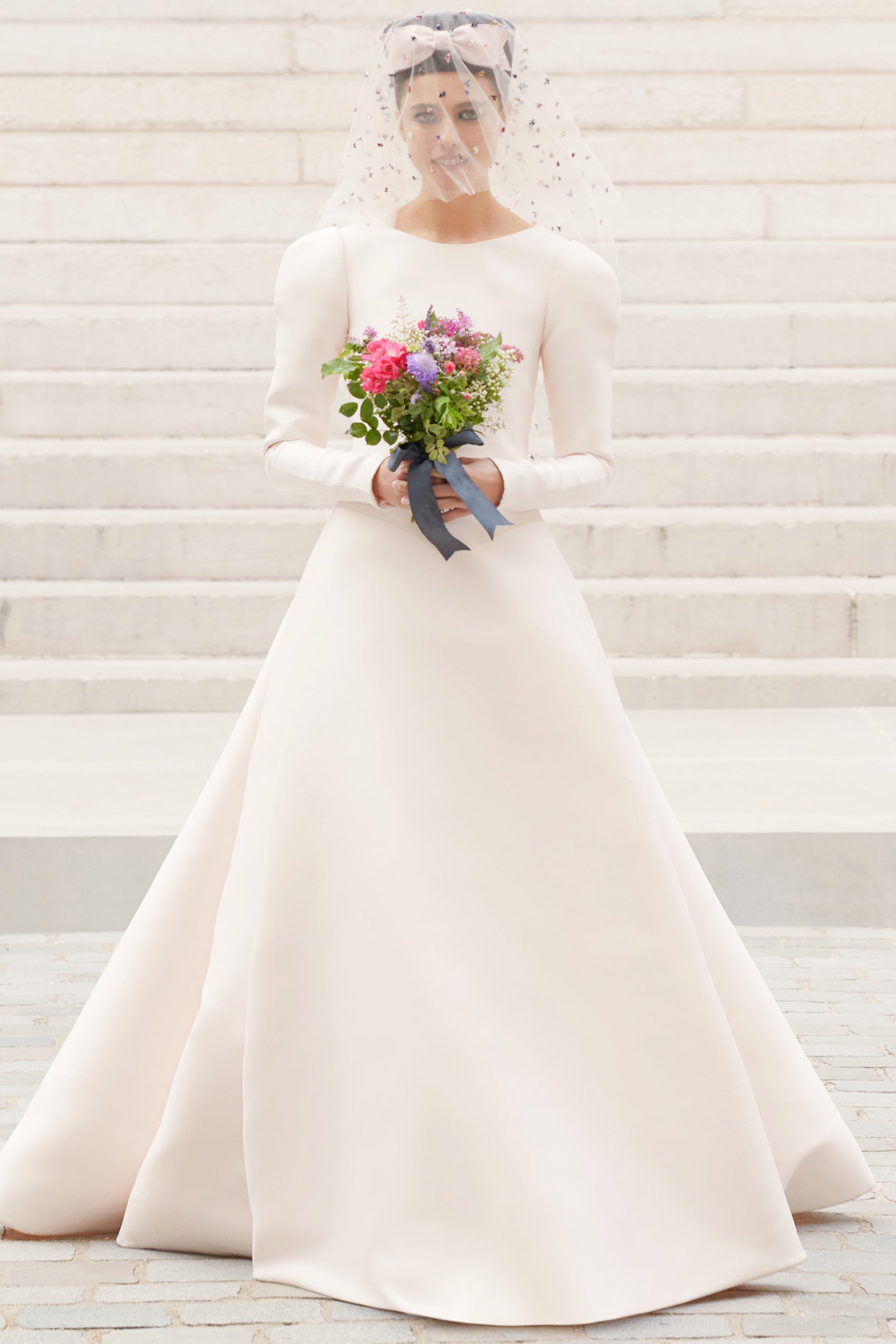 Chia sẻ hơn 43 chanel wedding dress tuyệt vời nhất  trieuson5