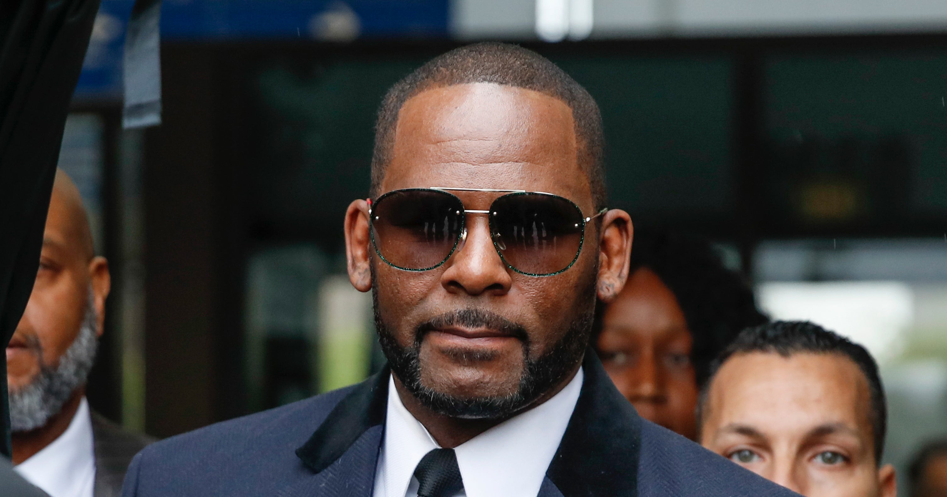 R Kelly Found Guilty In Nyc Racketeering Case 9514