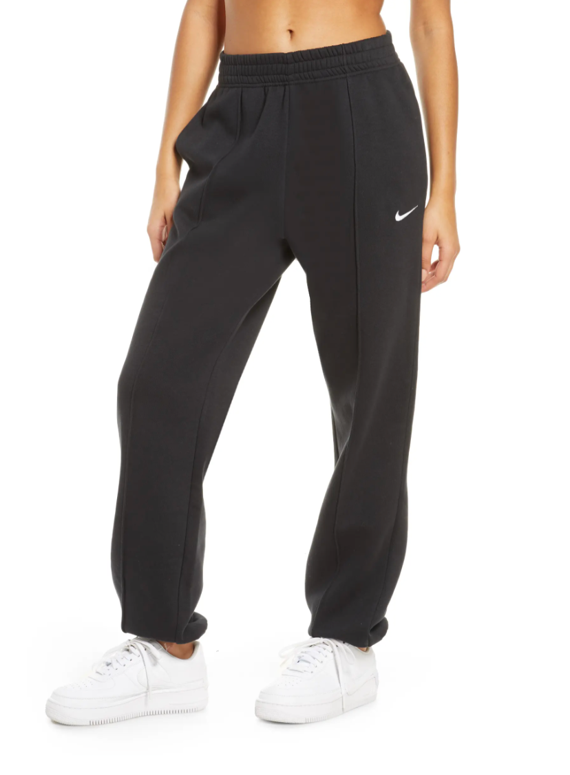 Nike + Sportswear Essential Fleece Pants