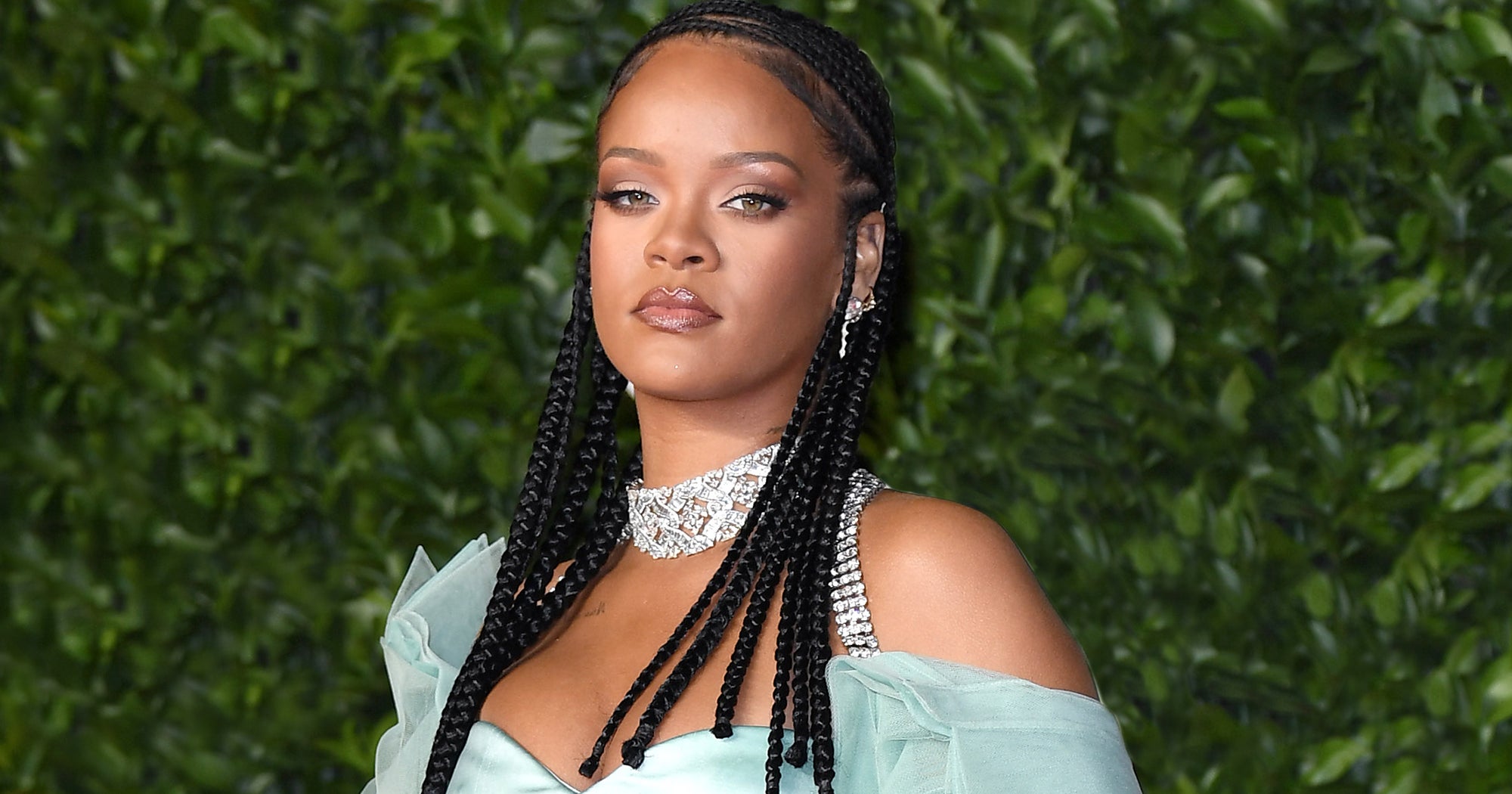 Forbes Officially Crowns Rihanna a Billionaire