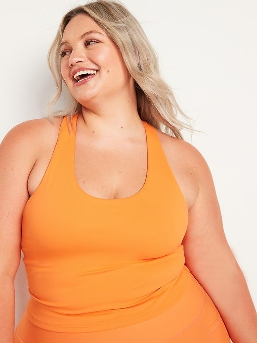 Old Navy's BODEQUALITY Initiative Makes Plus-Size Shopping  InclusiveHelloGiggles