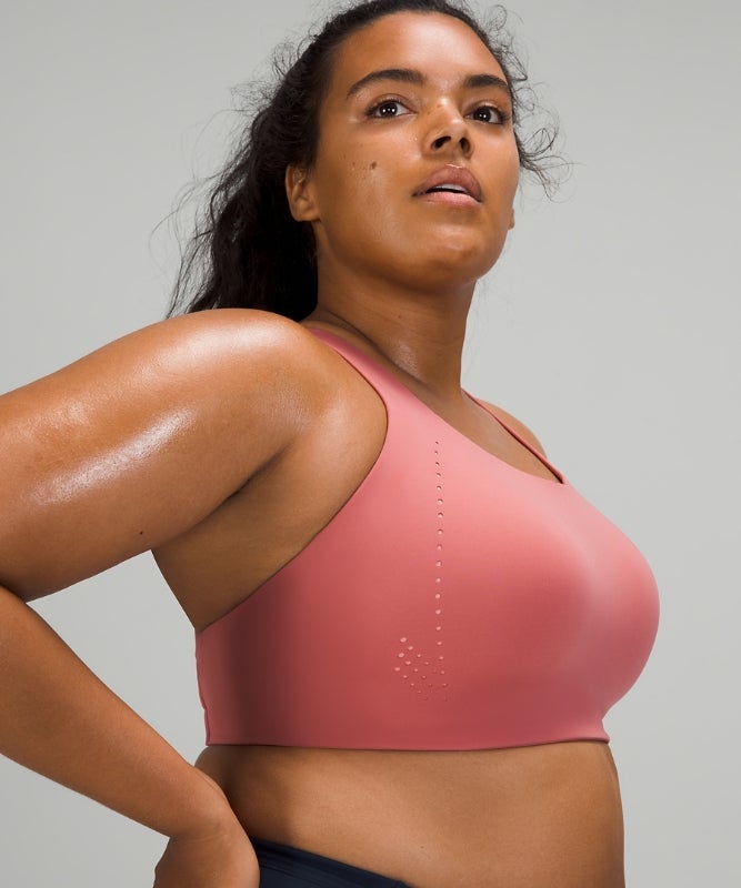 How tight should a sports bra be for running?