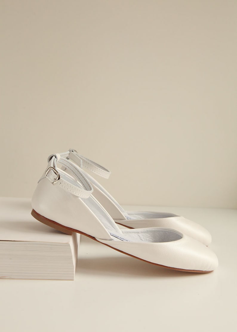 Ivory satin cheap ballet shoes