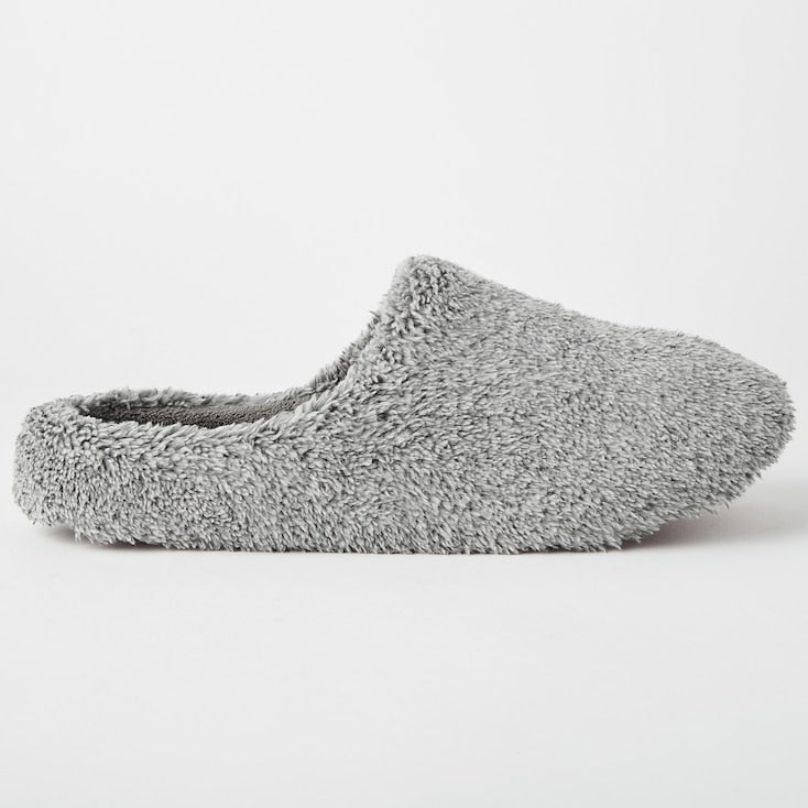 uniqlo fluffy fleece slippers