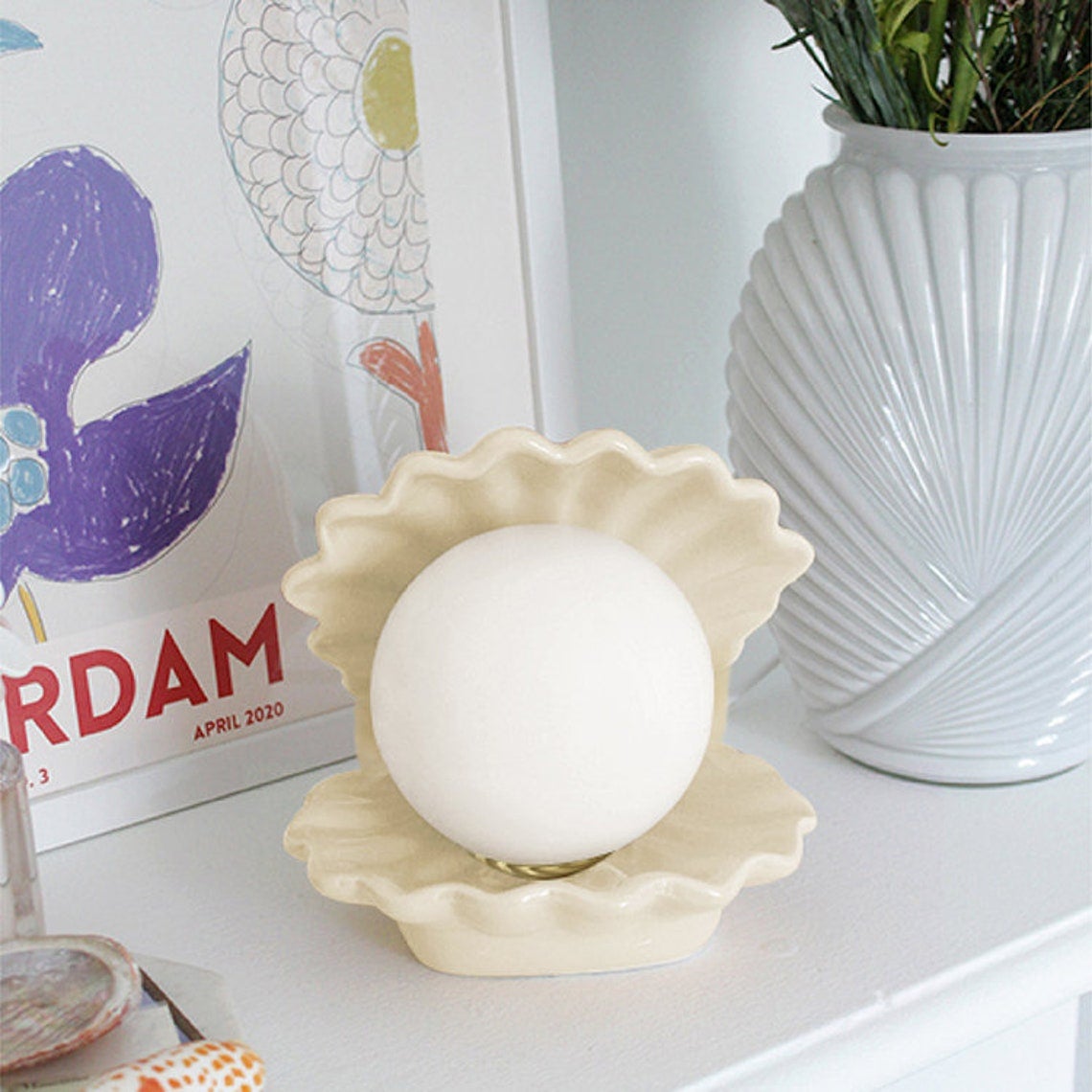 Whimsy Home Trend + Pearl lamp