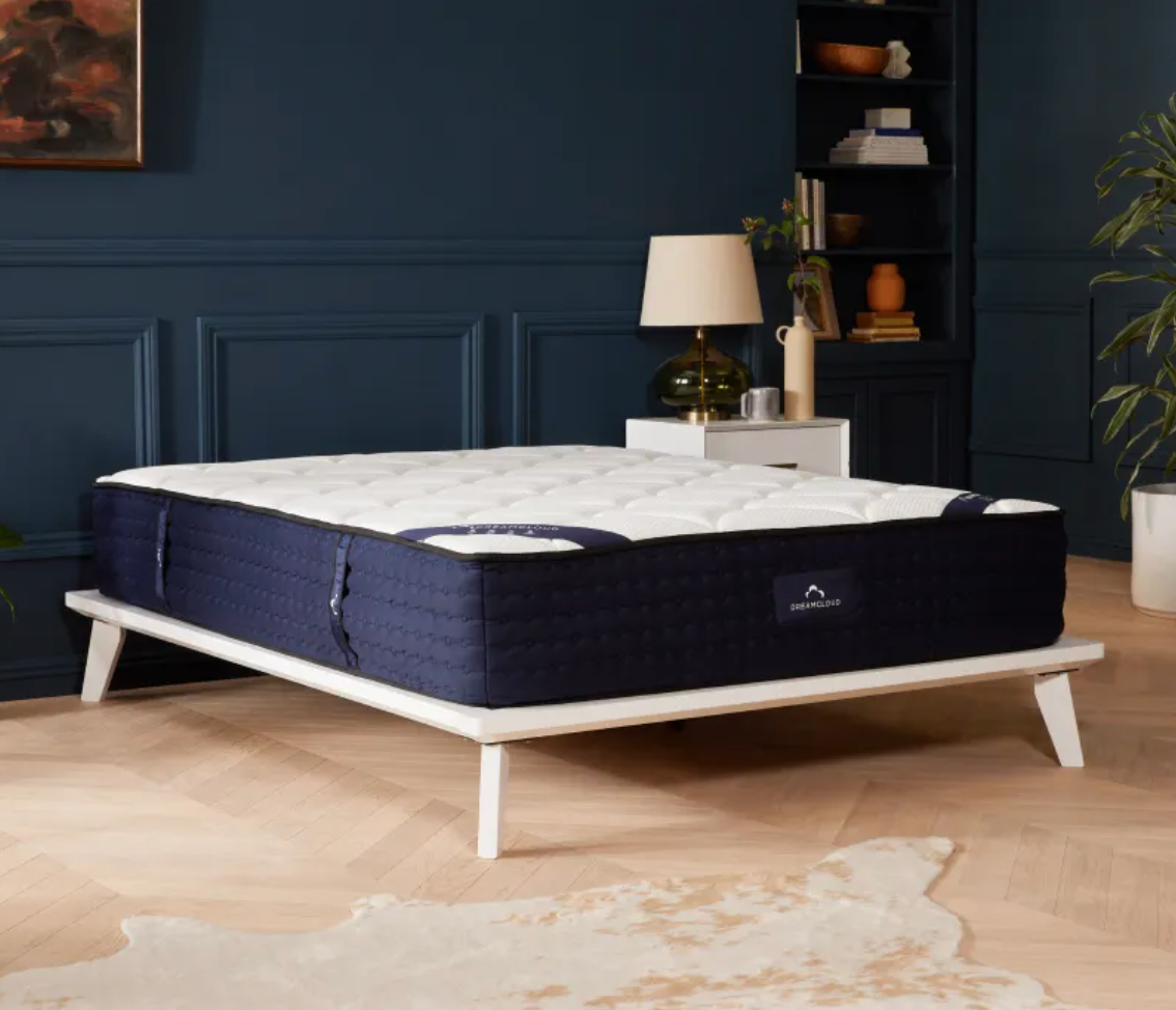 DreamCloud + Luxury Hybrid Mattress (Queen)