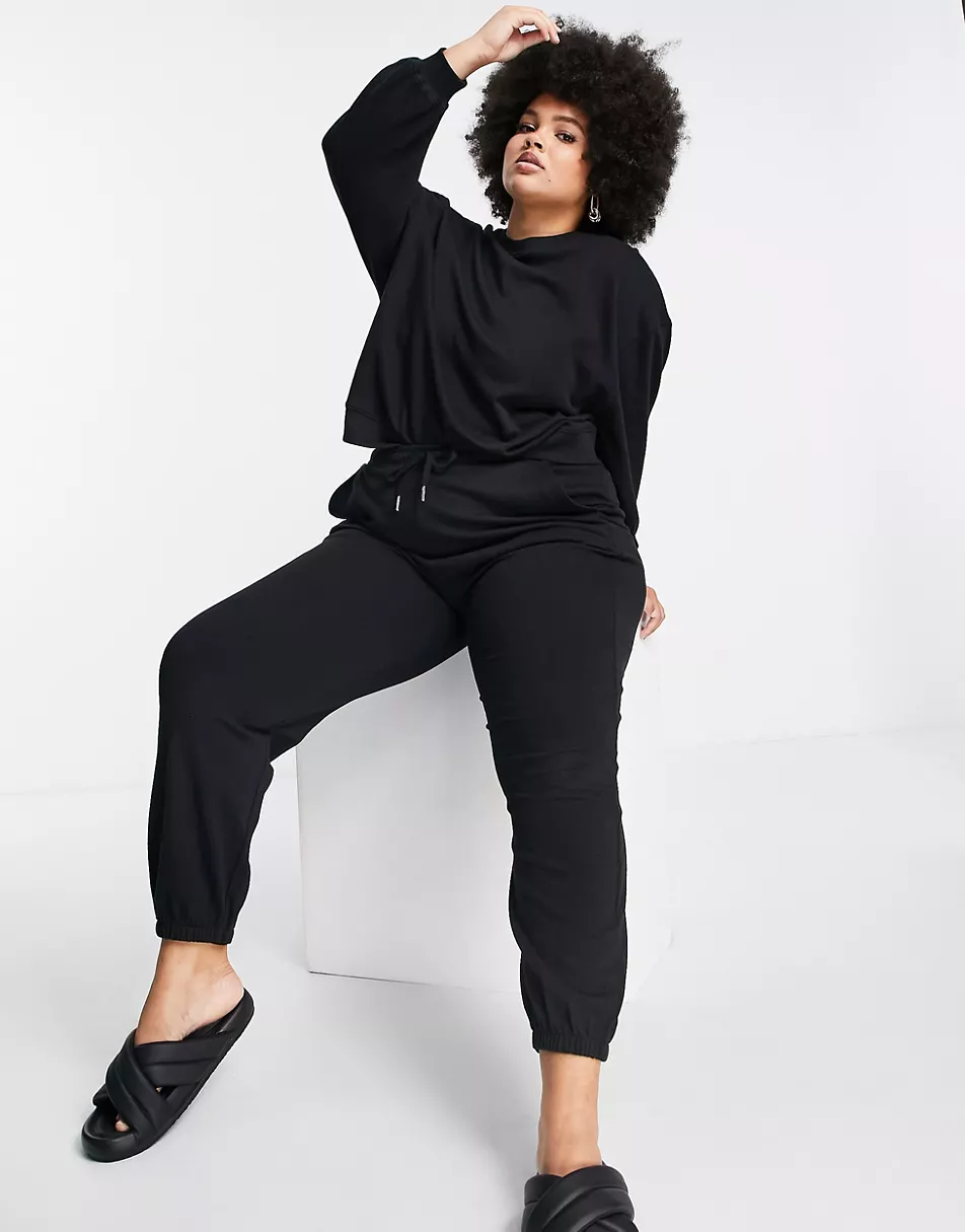 asos curve tracksuit