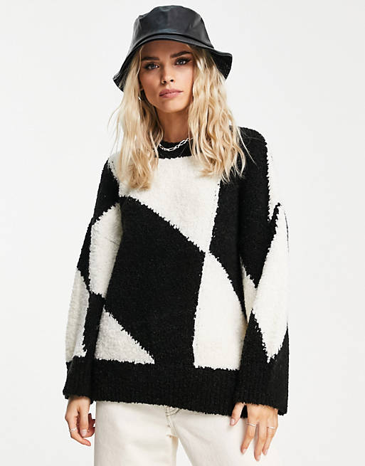 Topshop + Graphic Knit Crop Crew Neck In Mono