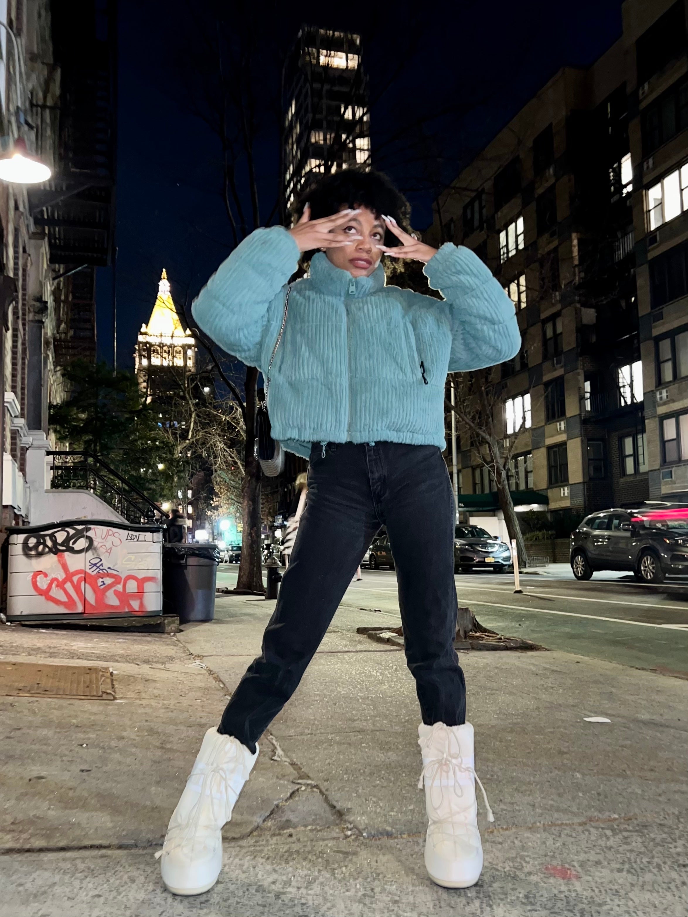 Moon Boots Trend: How To Style And 11+ Outfits