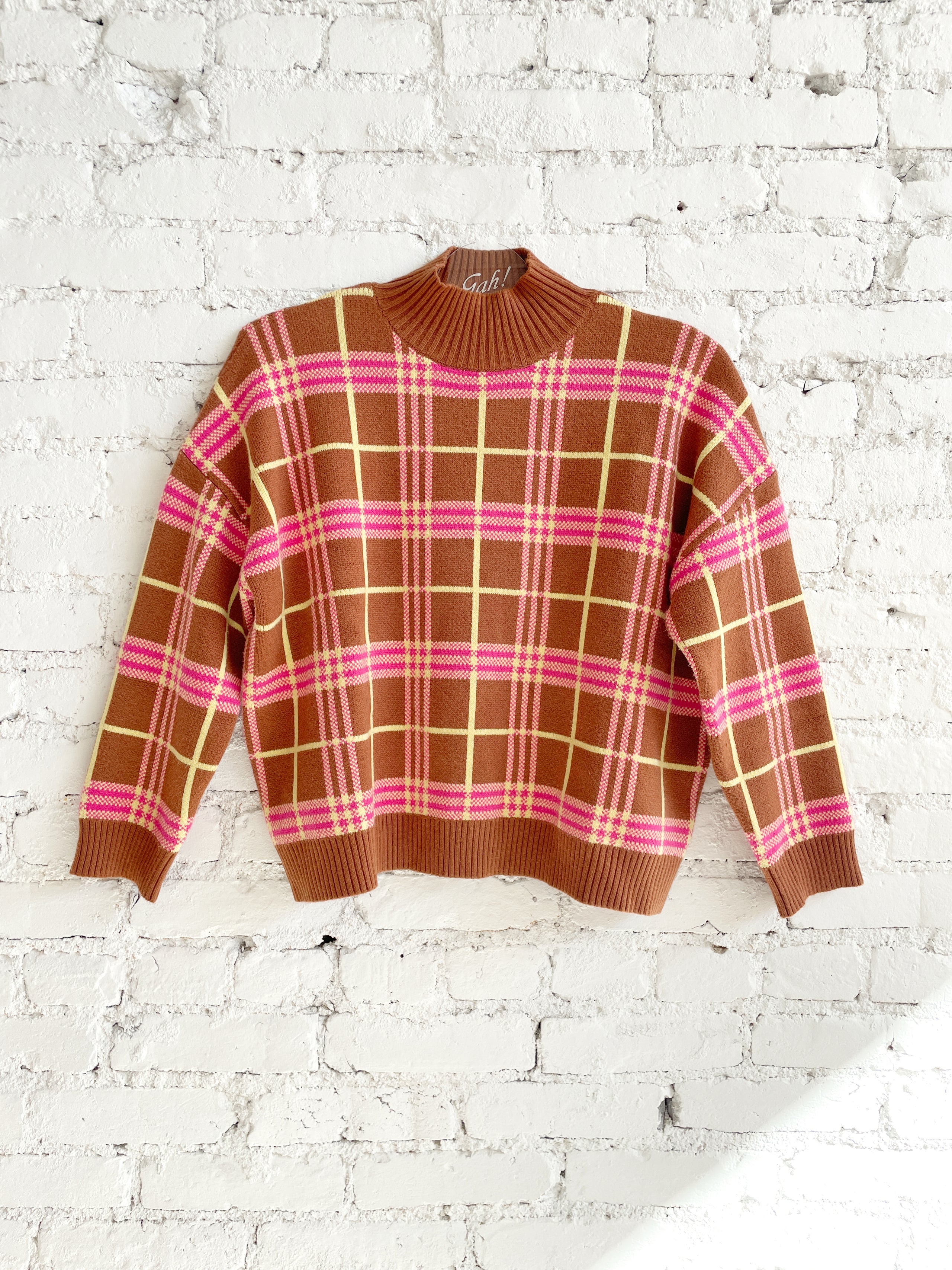 LISA SAYS outlet GAH VNECK SWEATER CHECKERED