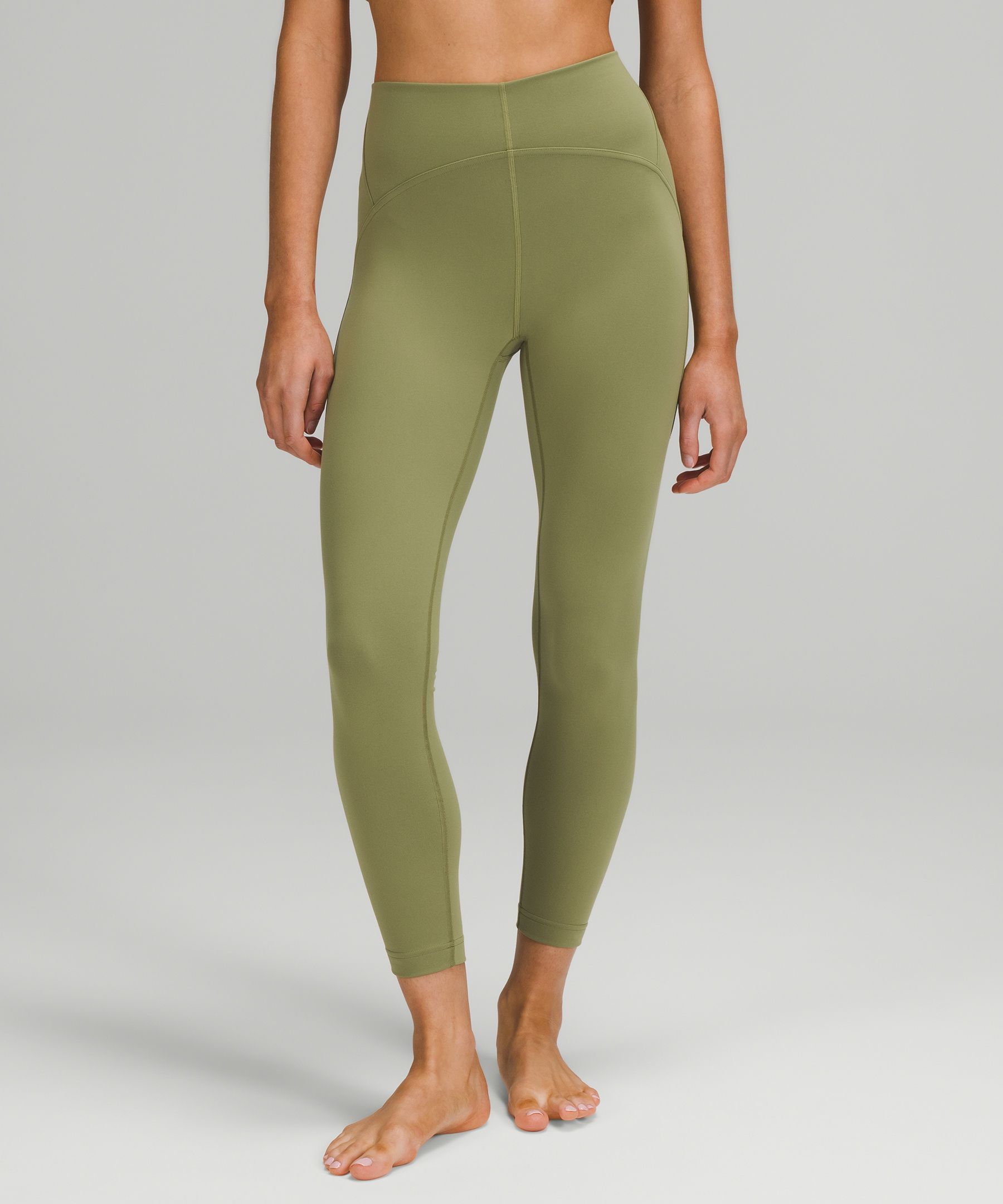 Lululemon Fast and Free Tights Review: I Wore These Versatile