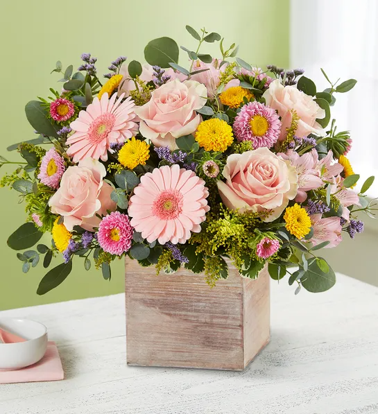 1800 Flowers + Spring Sentiment™ Bouquet