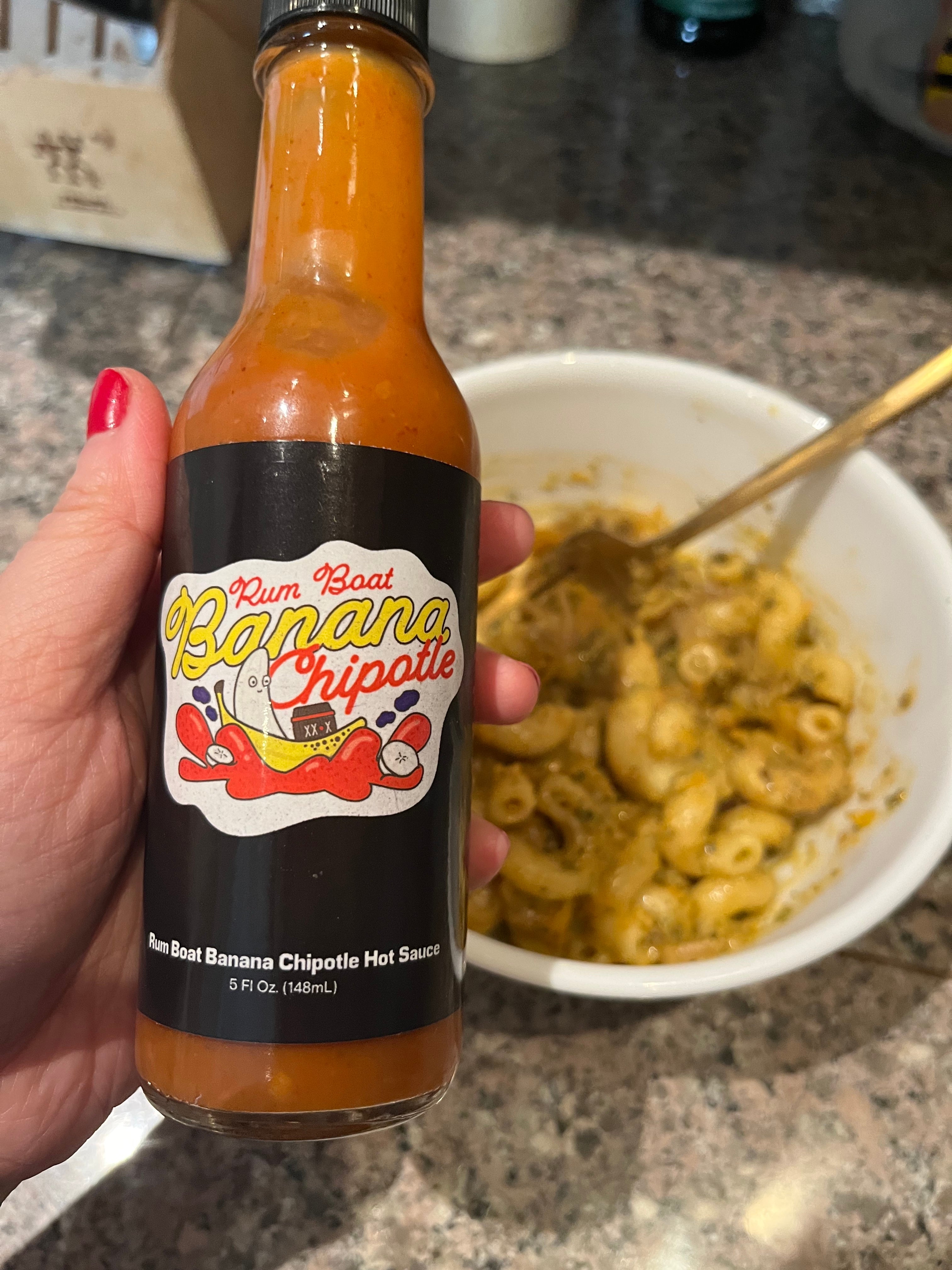 Hot Sauce Review : Six Similar Sizzling Sauces 