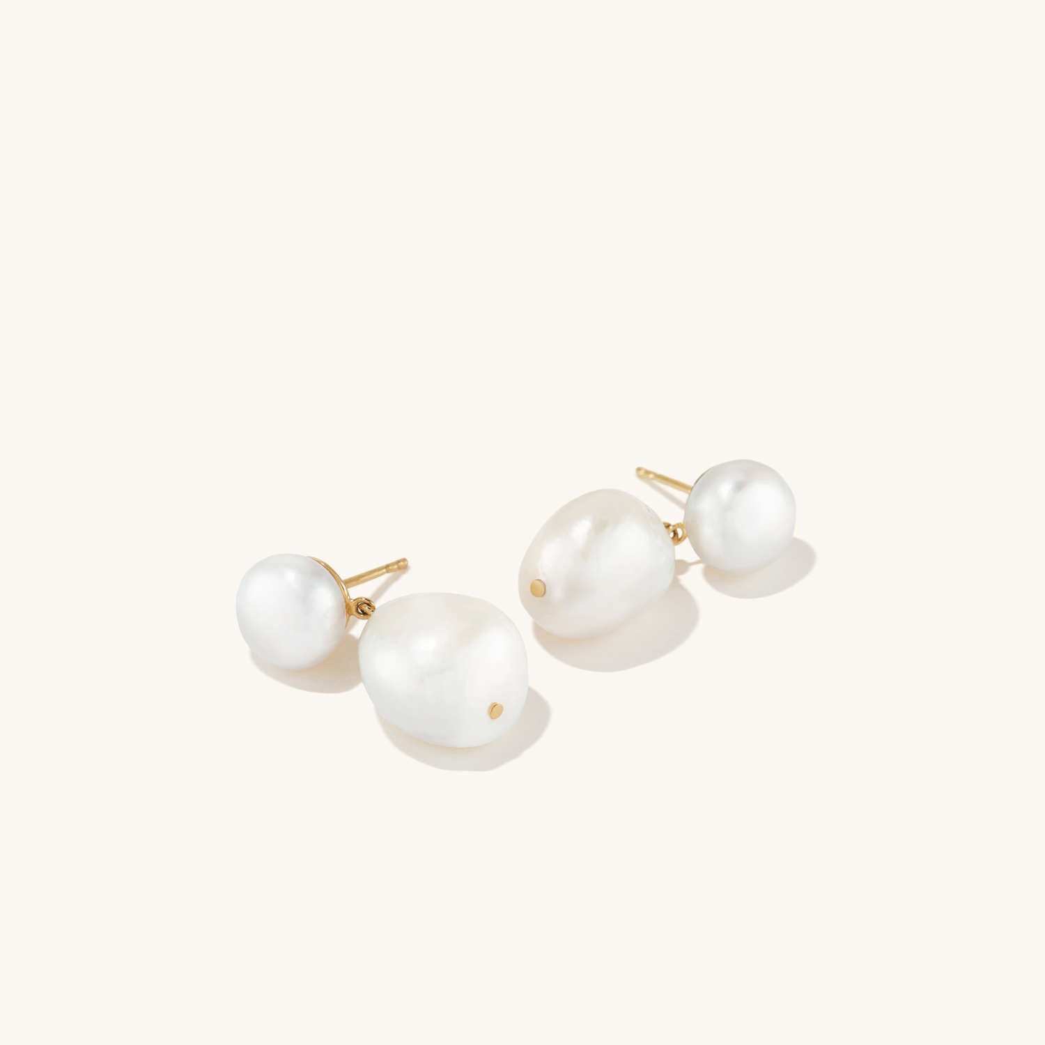 Mejuri on sale pearl earrings