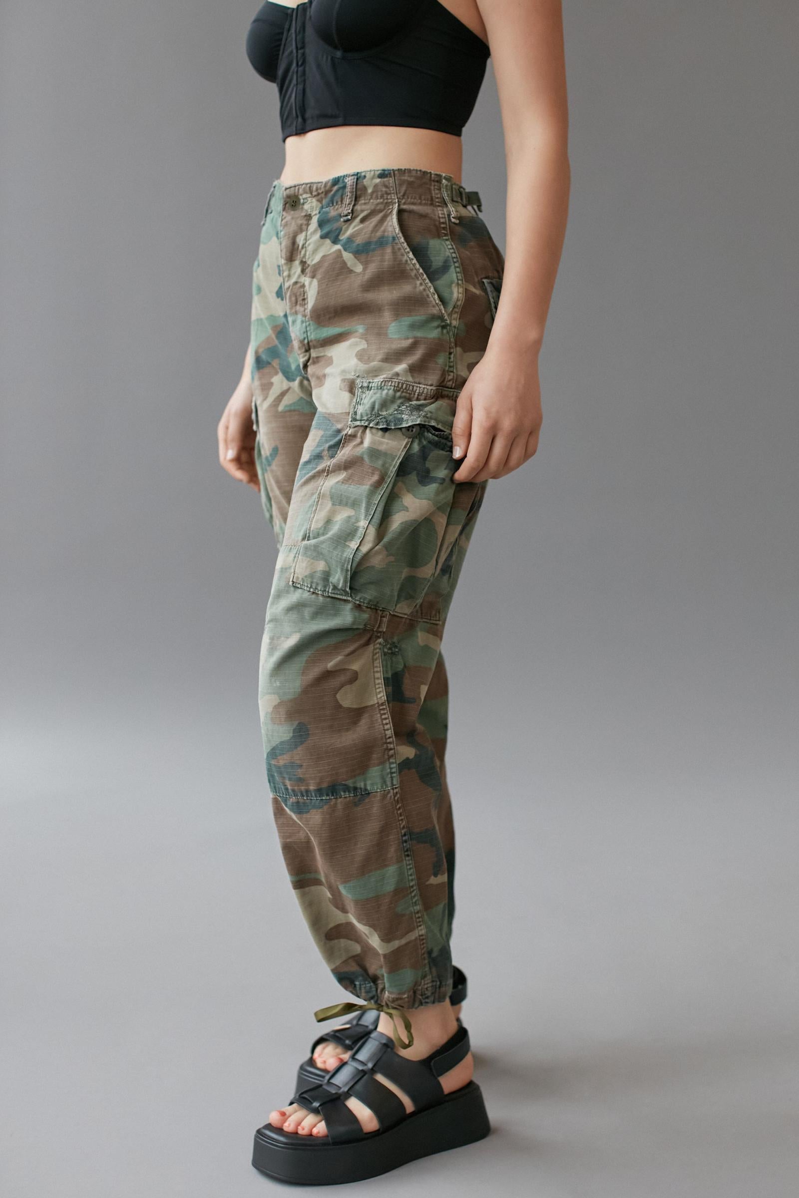 Urban renewal camo sales pants