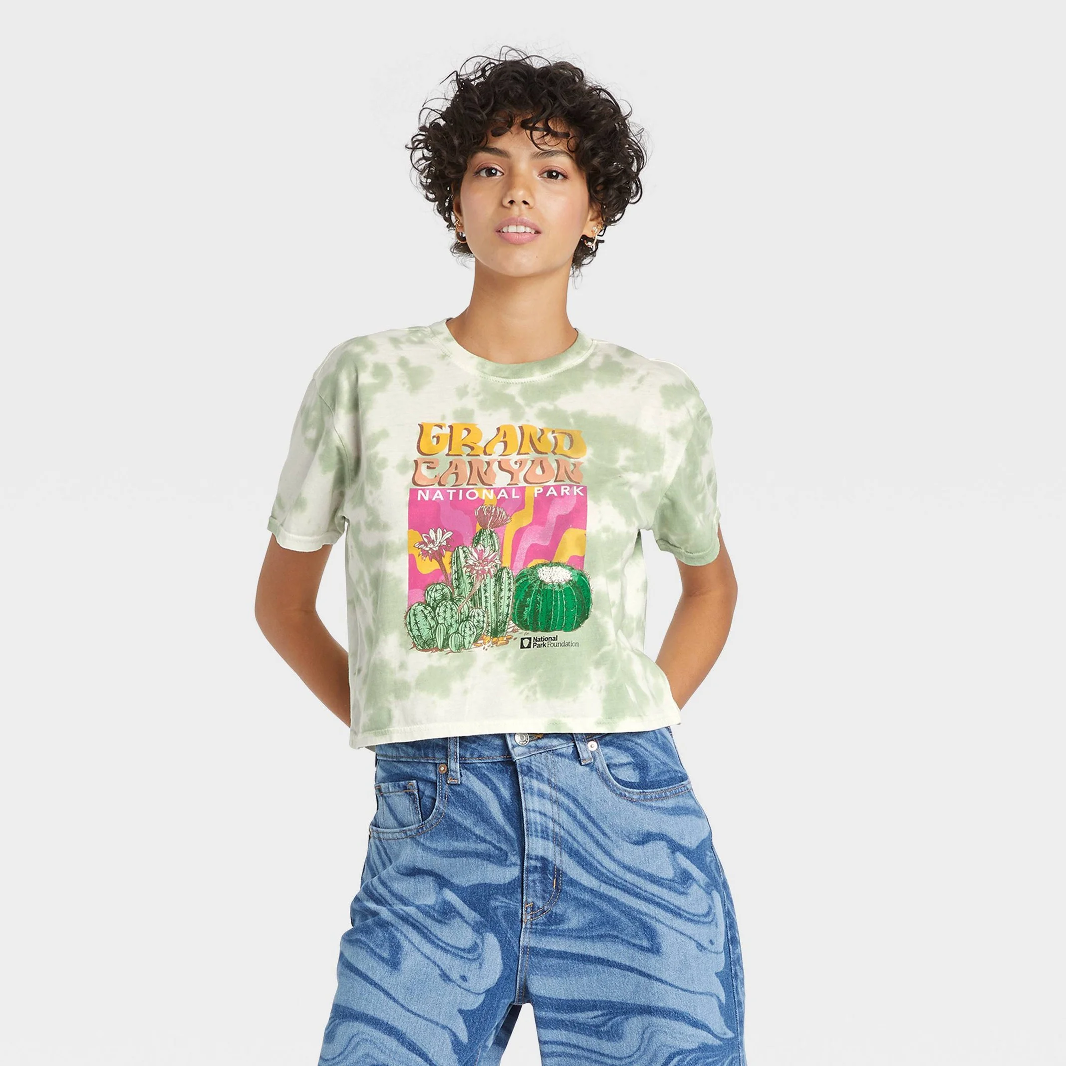 cropped graphic tee