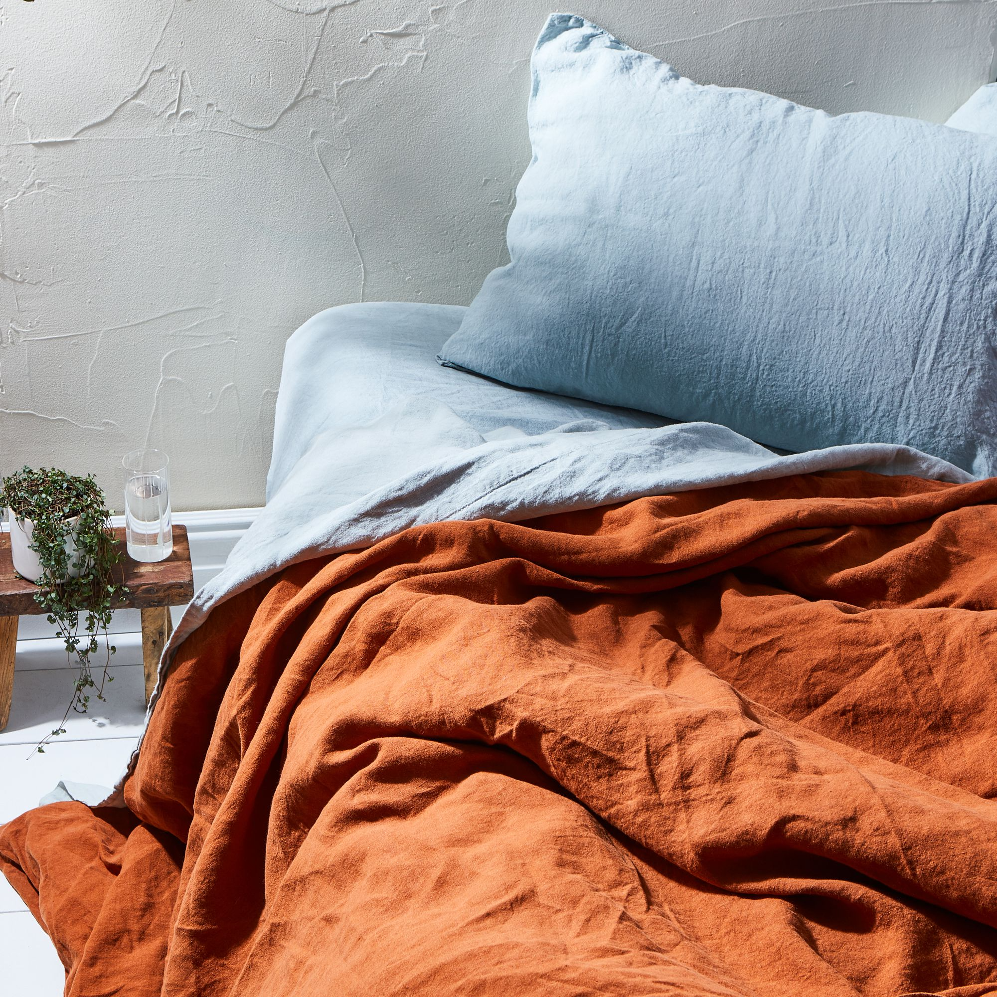 25 Best Linen Sheets To Buy For Breathable Sleep 2023