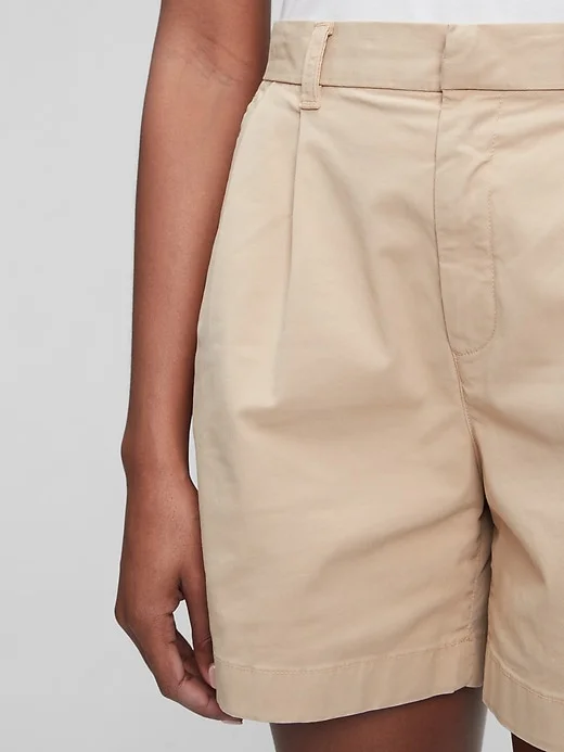 Gap + High Rise Pleated Khaki Shorts with Washwell