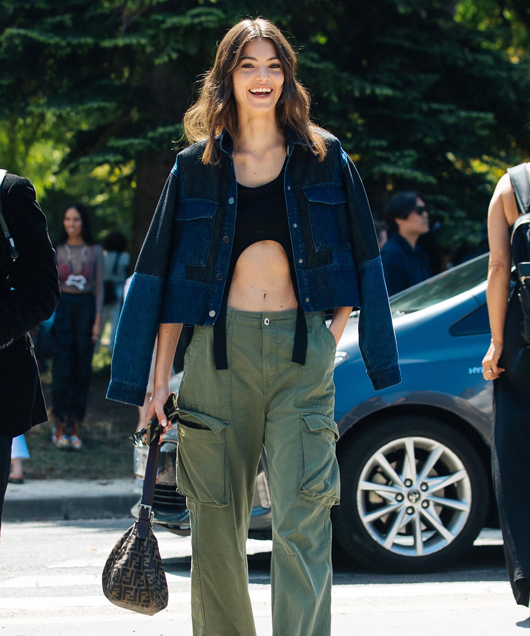 Cargo Jeans Are a Versatile Take on the Utilitarian Trend