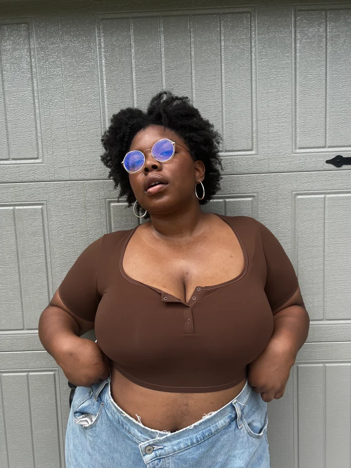 I'm plus-size – I did the bounce test on the Skims bodysuit to see if it  supported my 'girls,' it actually popped open
