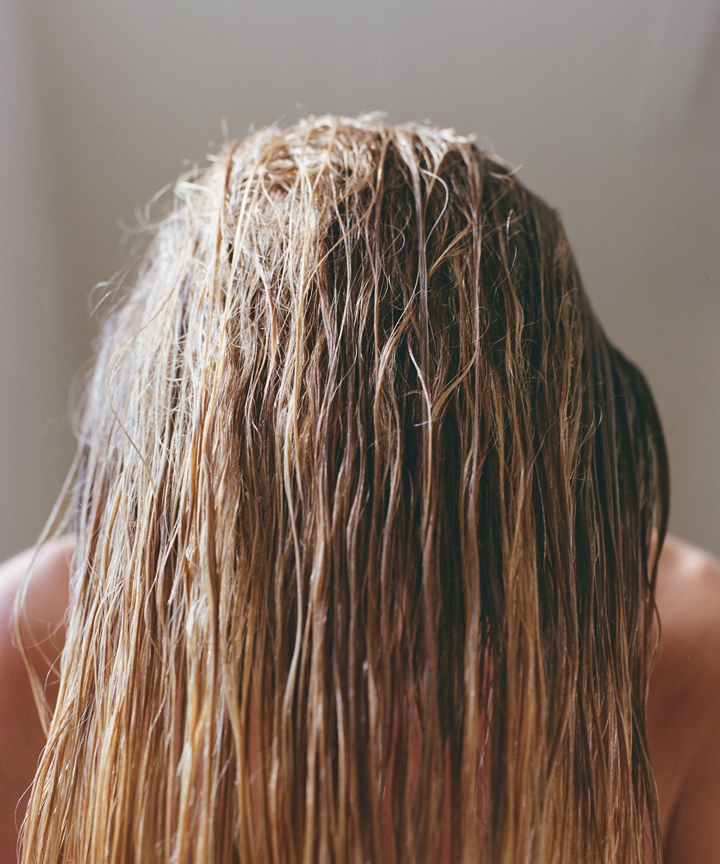 How to Remove Black Hair Dye You Regret Getting