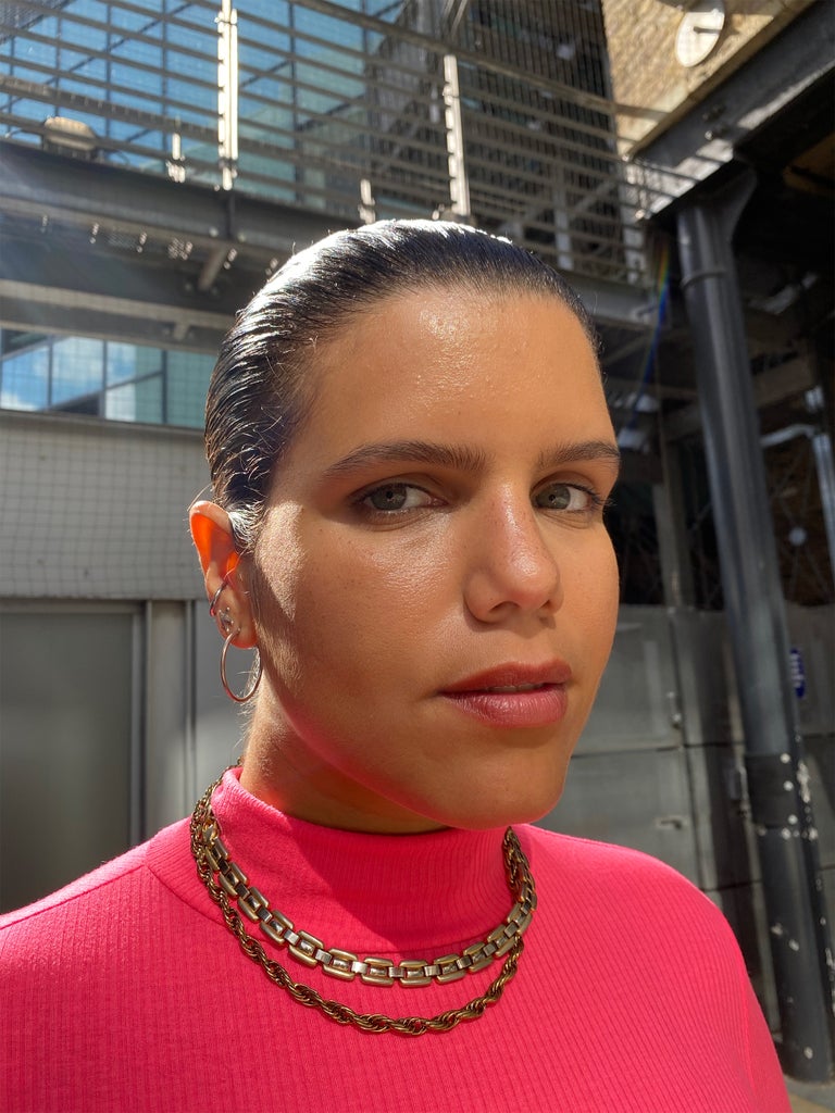 ‘Laminated Skin’ Is Taking Over London Fashion Week & It’s So Easy