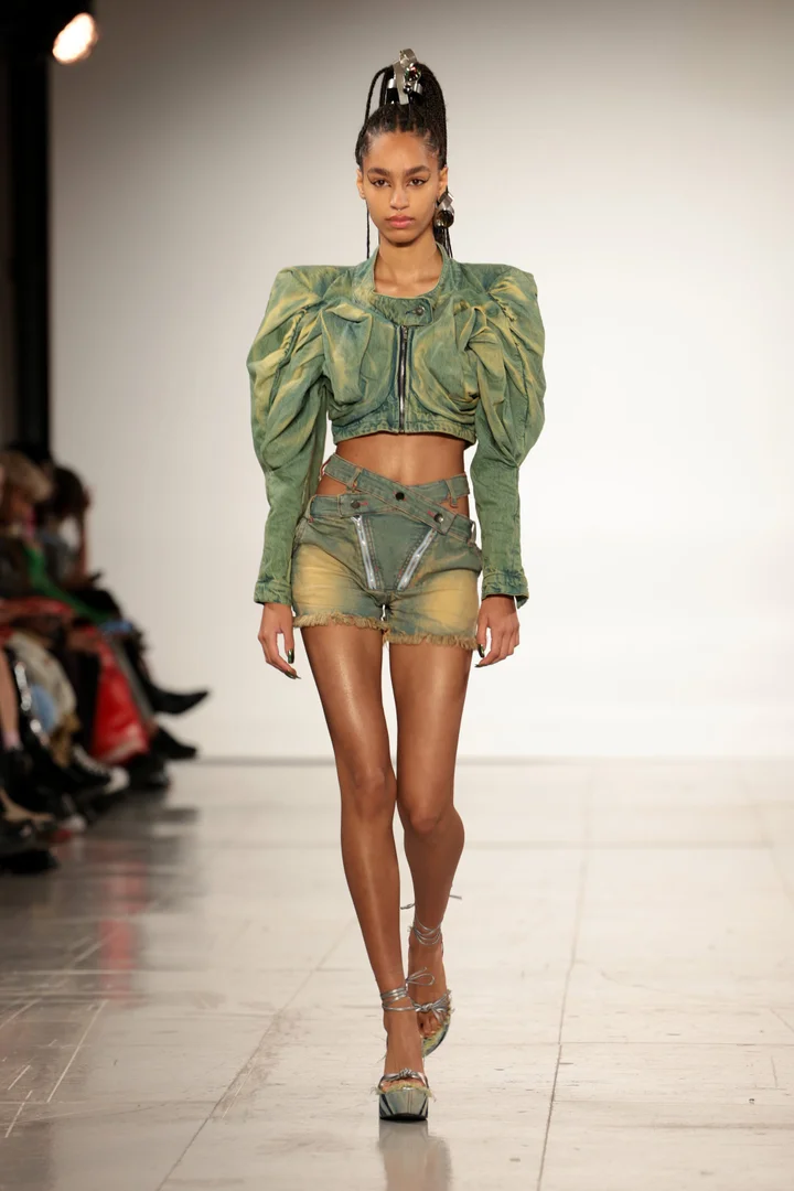 butterfly waist cincher-corset-collar-bandeau in 2023