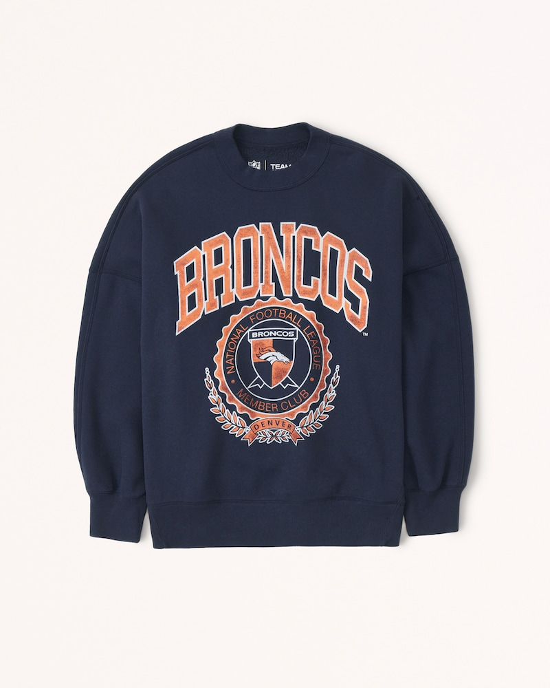 Men's Bronco Graphic Crew Sweatshirt in Off White | Size S | Abercrombie & Fitch