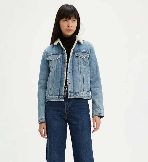 The 30 Best Fall Jean Jackets For Fall 2022