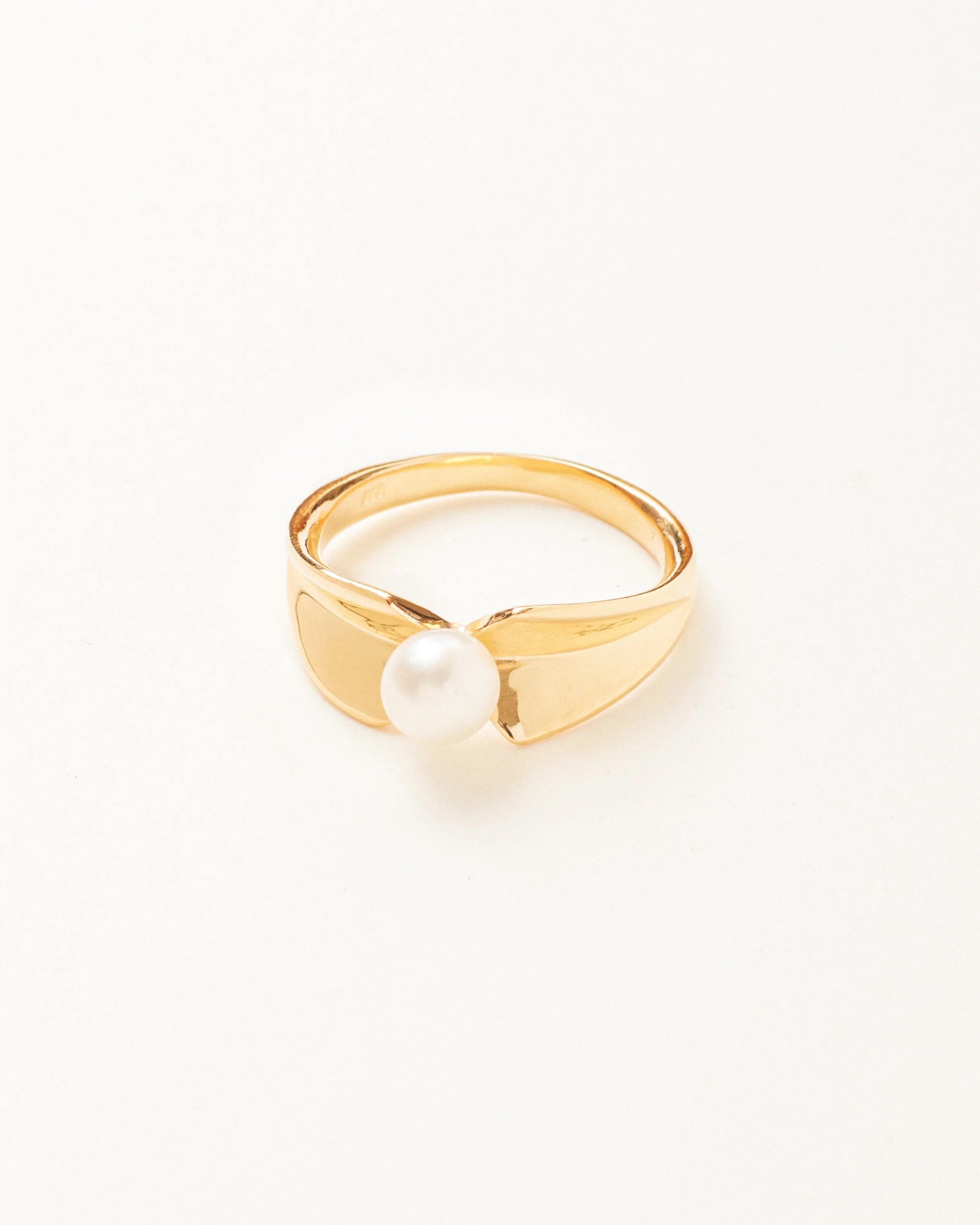 Carousel Jewels + Bonny Pearl Statement Ring Solid Gold