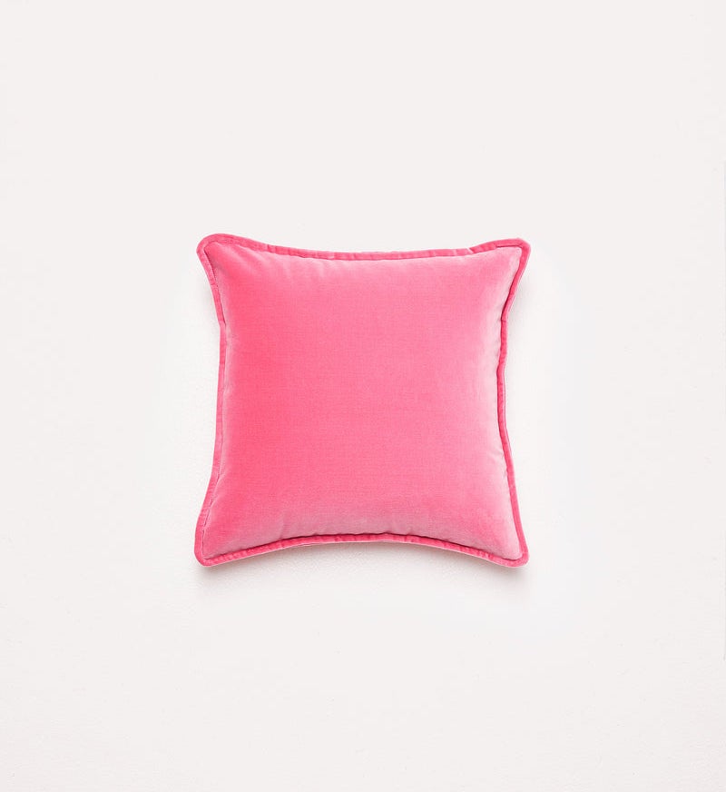 Hommey + Essential Velvet Pillow