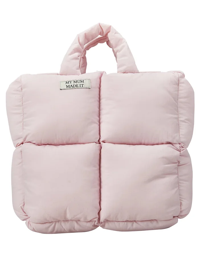 The Puffy Pillow Bag Trend Is Still Happening in 2021