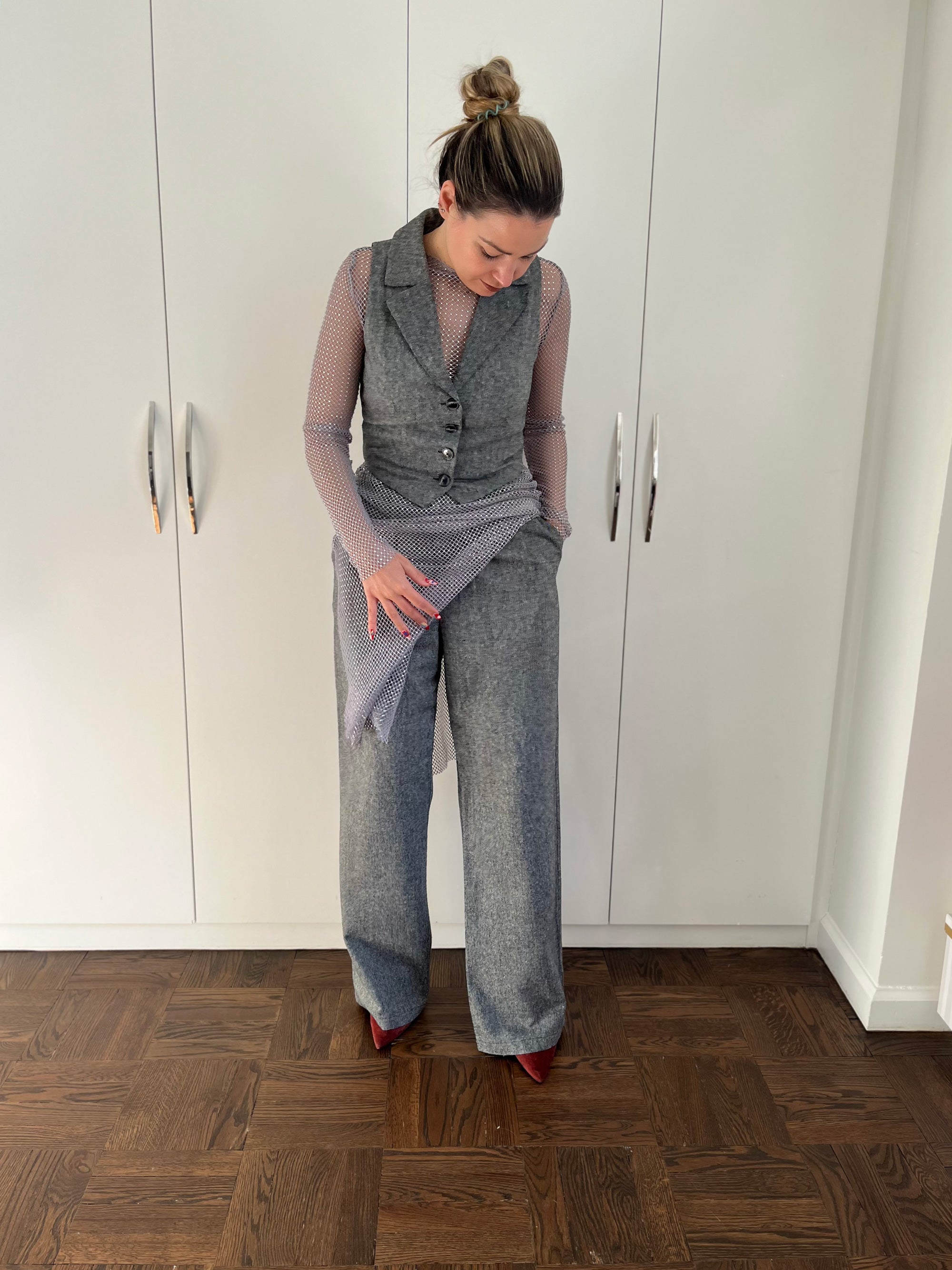 Five Ways to Style Pleated Pants - Karina Style Diaries