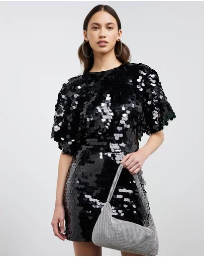 8 Ways To Style Sequins For Day & Night