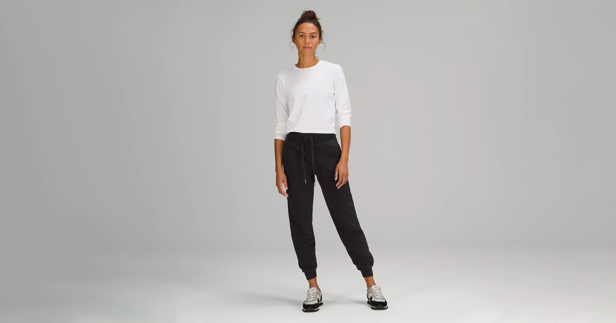 Zella Casual pants size M black long-Live In Pocket Joggers